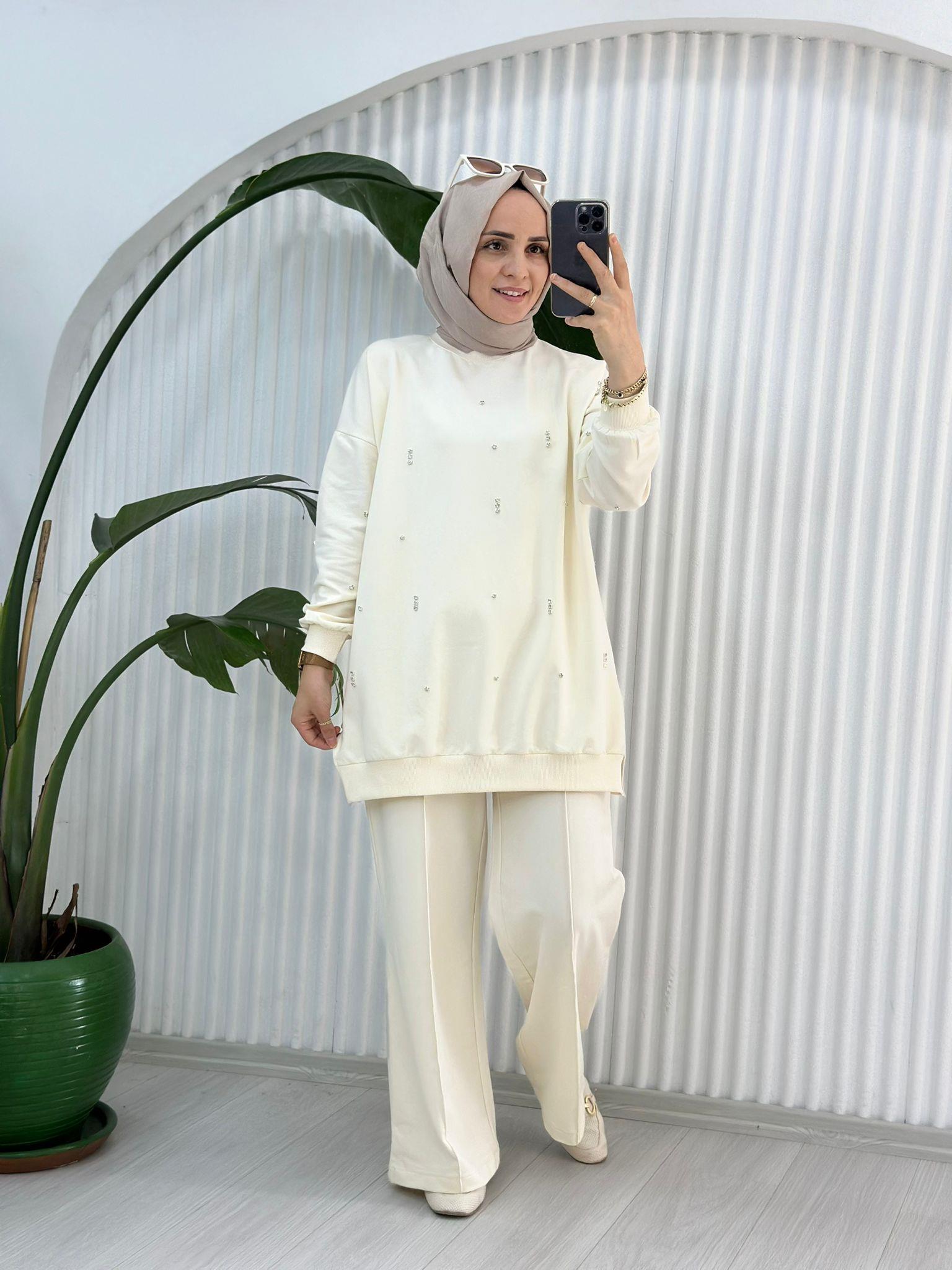 9049 TAŞLI SWEAT KREM
