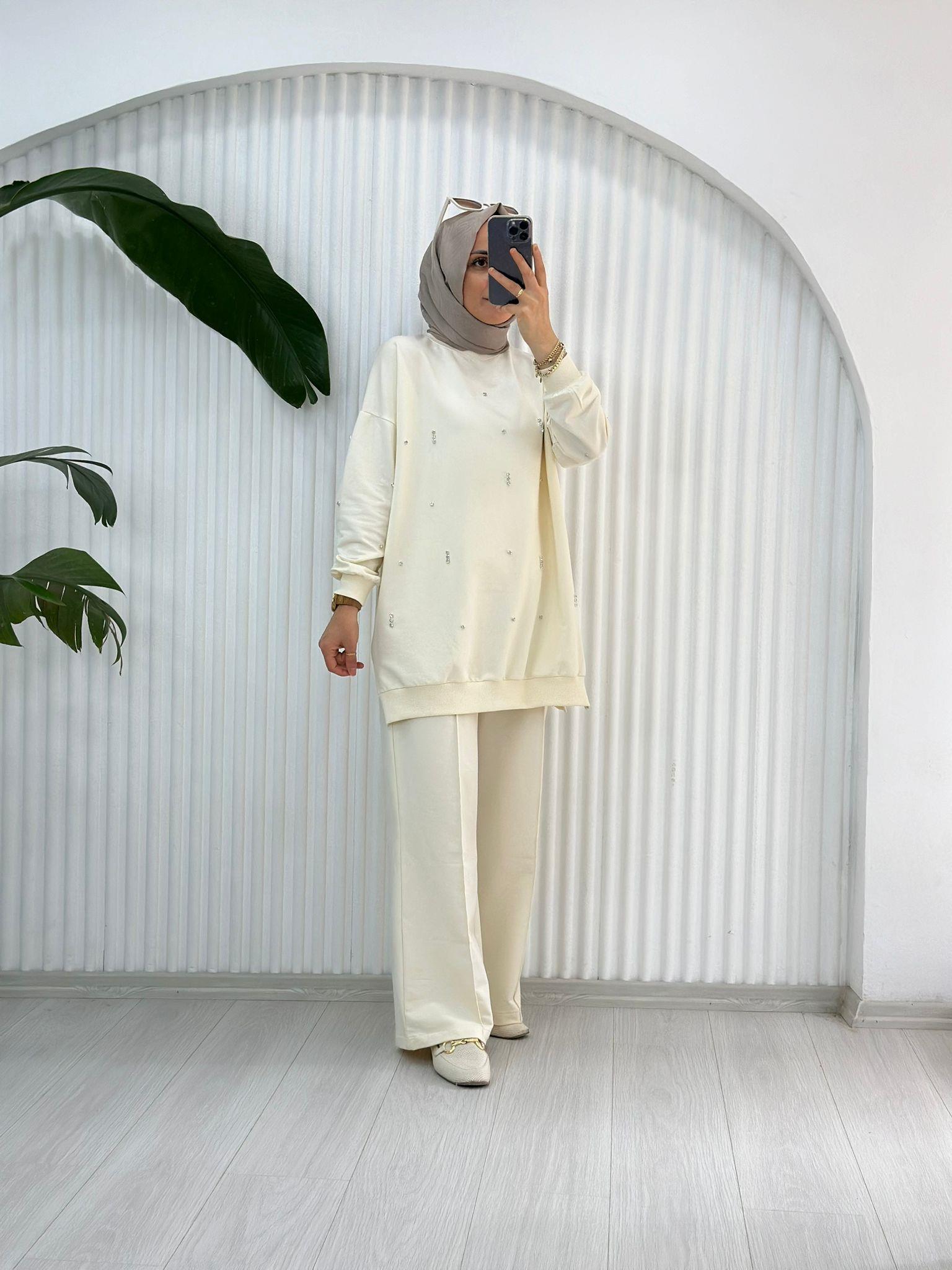 9049 TAŞLI SWEAT KREM