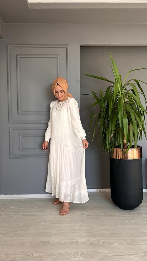 ELBİSE BEYAZ M BEDEN