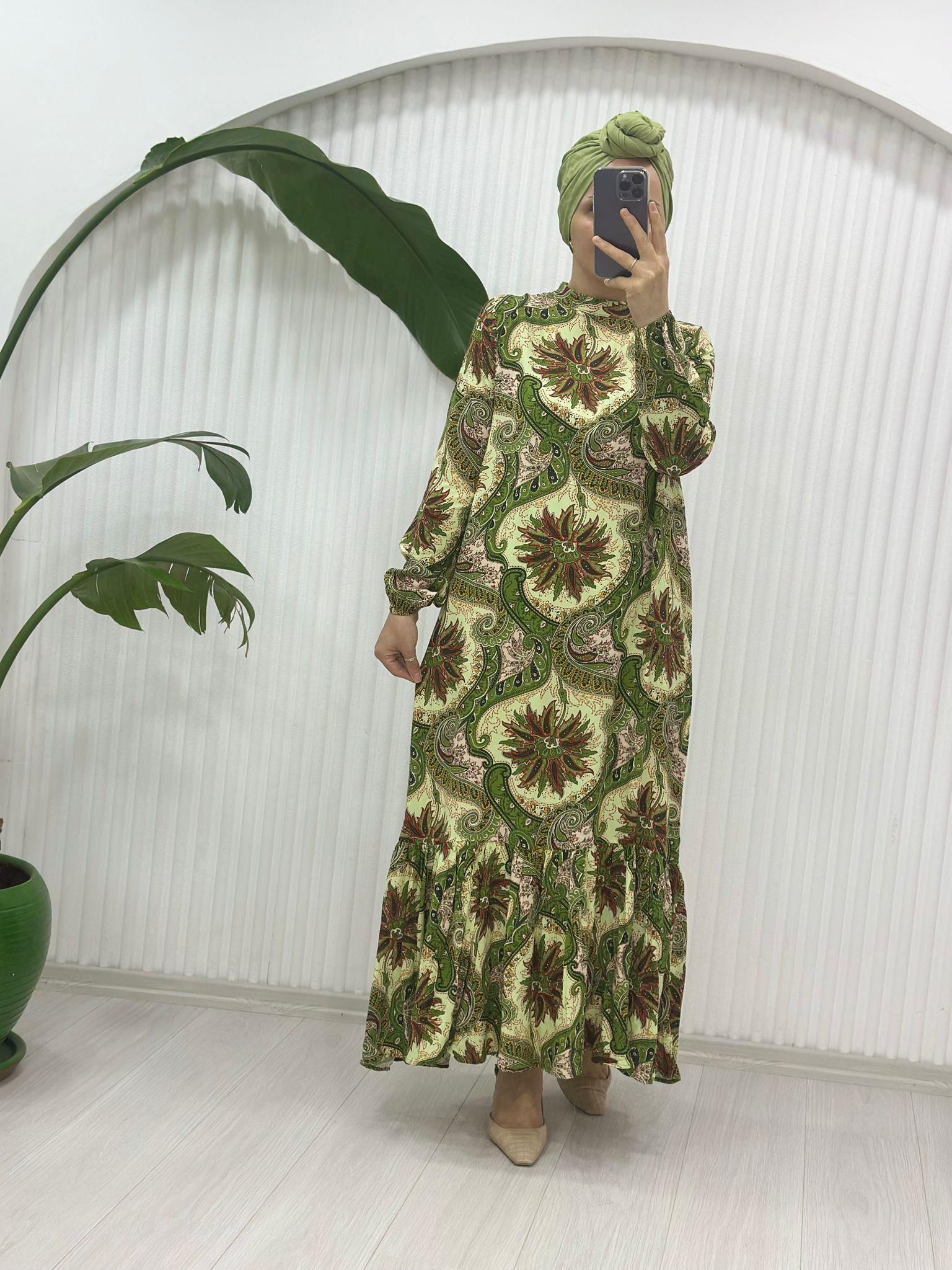 ETNİK DESEN YEŞİL ELBİSE 