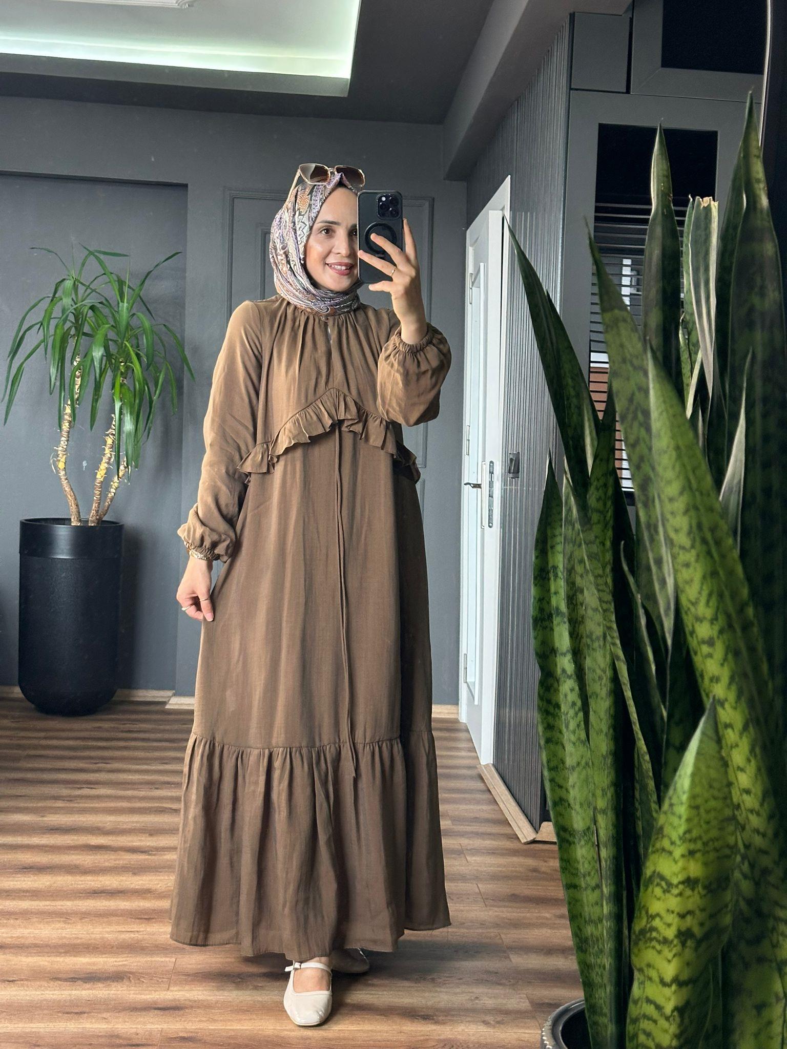 FIRFIR İP DETAYLI KAHVERENGİ ELBİSE 