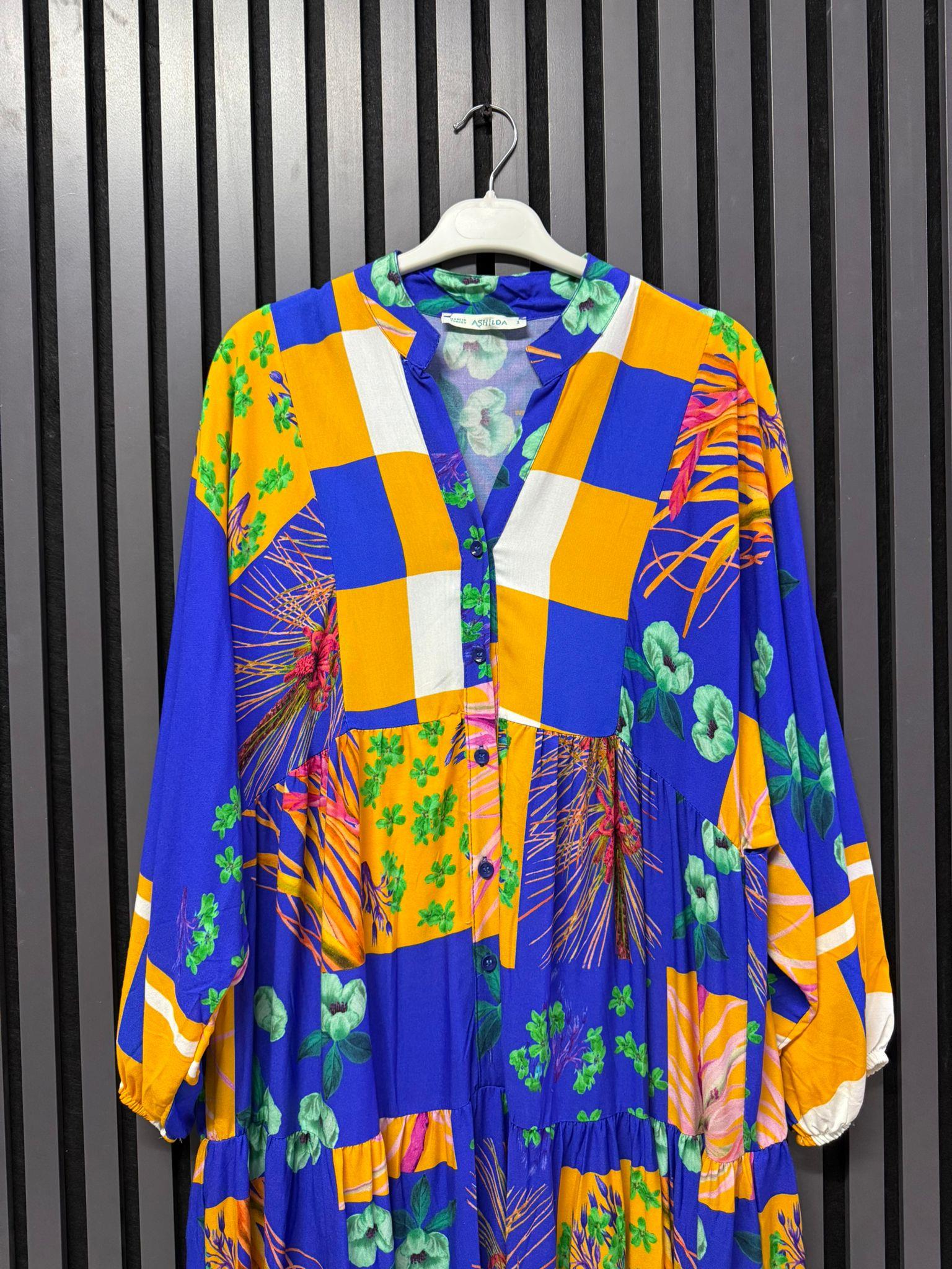 GEOMETRİK DESEN ÇİÇEKLİ ELBİSE 1