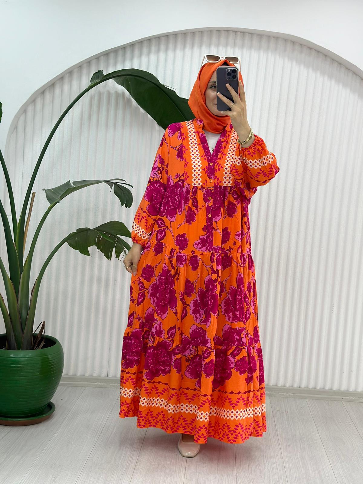 PEMBE ÇİÇEKLİ TURUNCU ELBİSE 