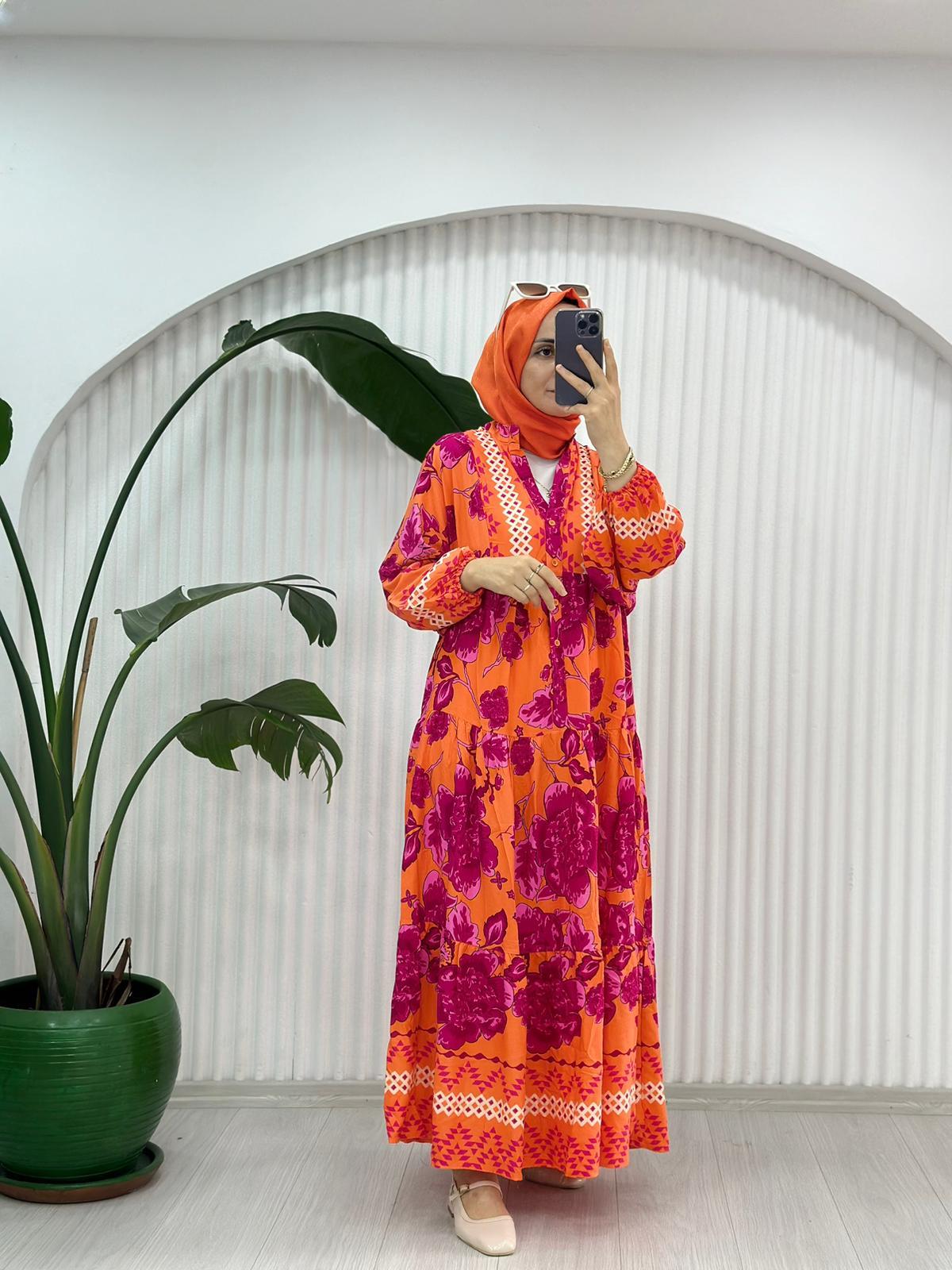 PEMBE ÇİÇEKLİ TURUNCU ELBİSE 