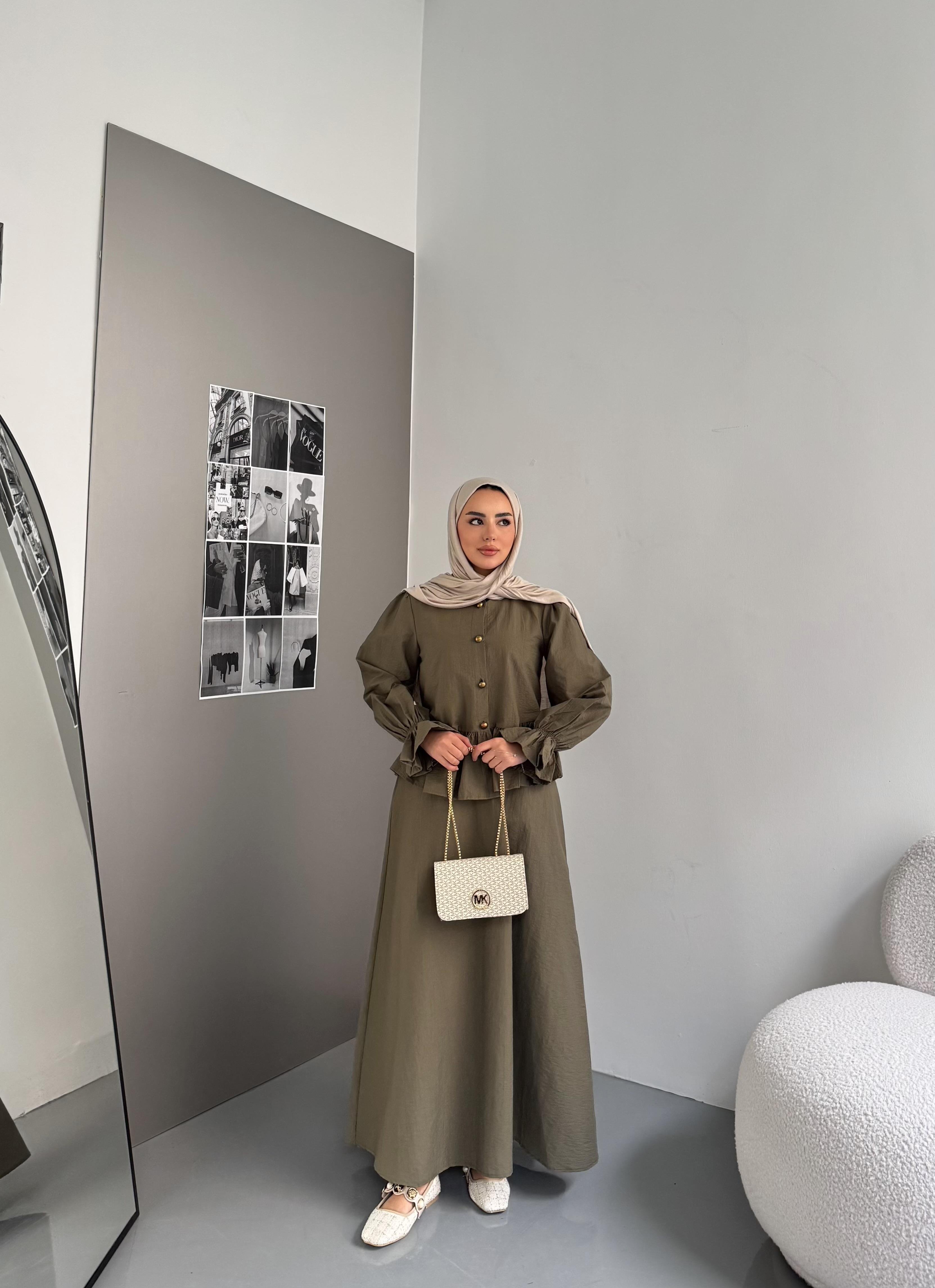 Kolları Lastikli Siina Takım Haki