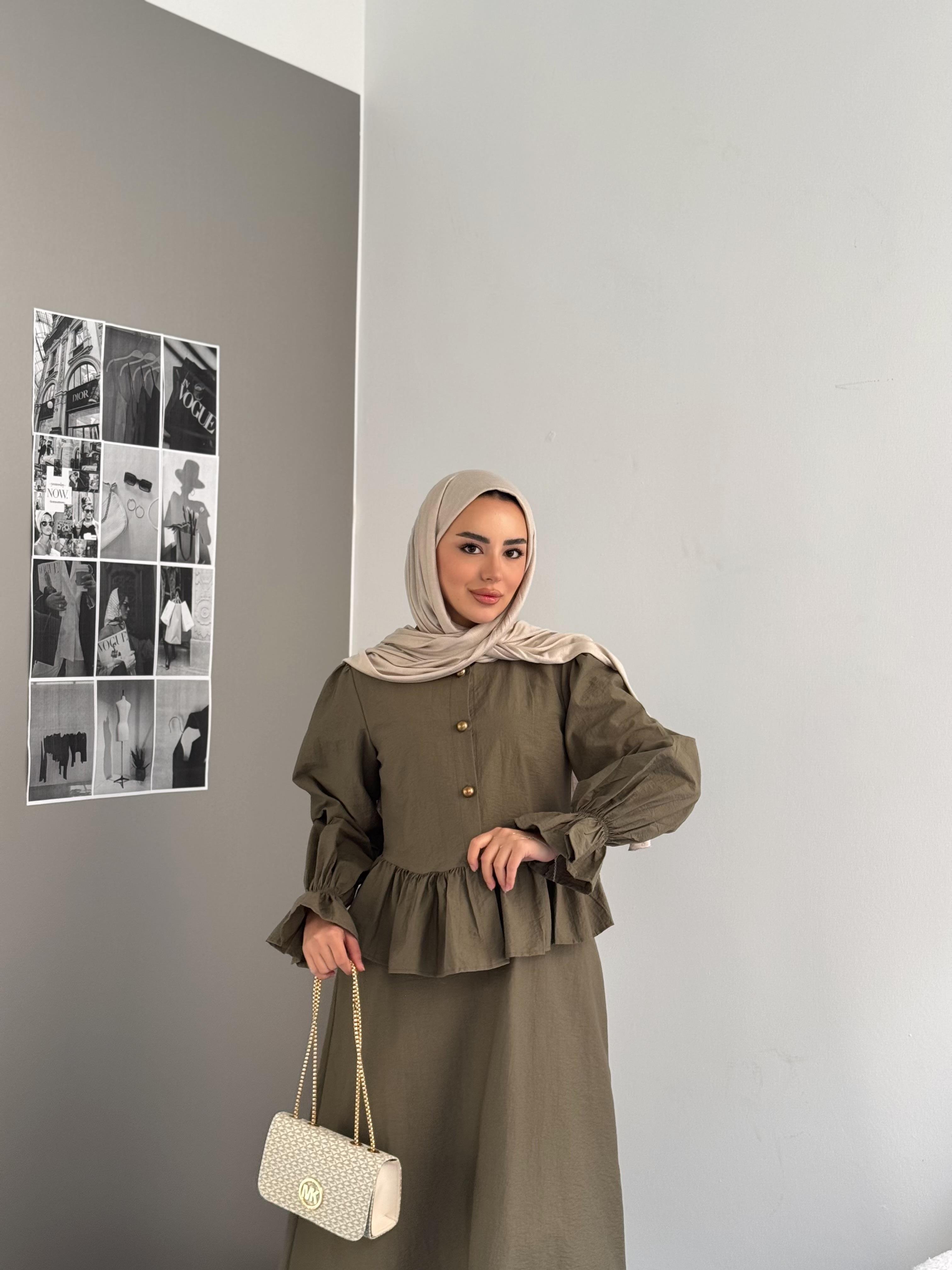 Kolları Lastikli Siina Takım Haki