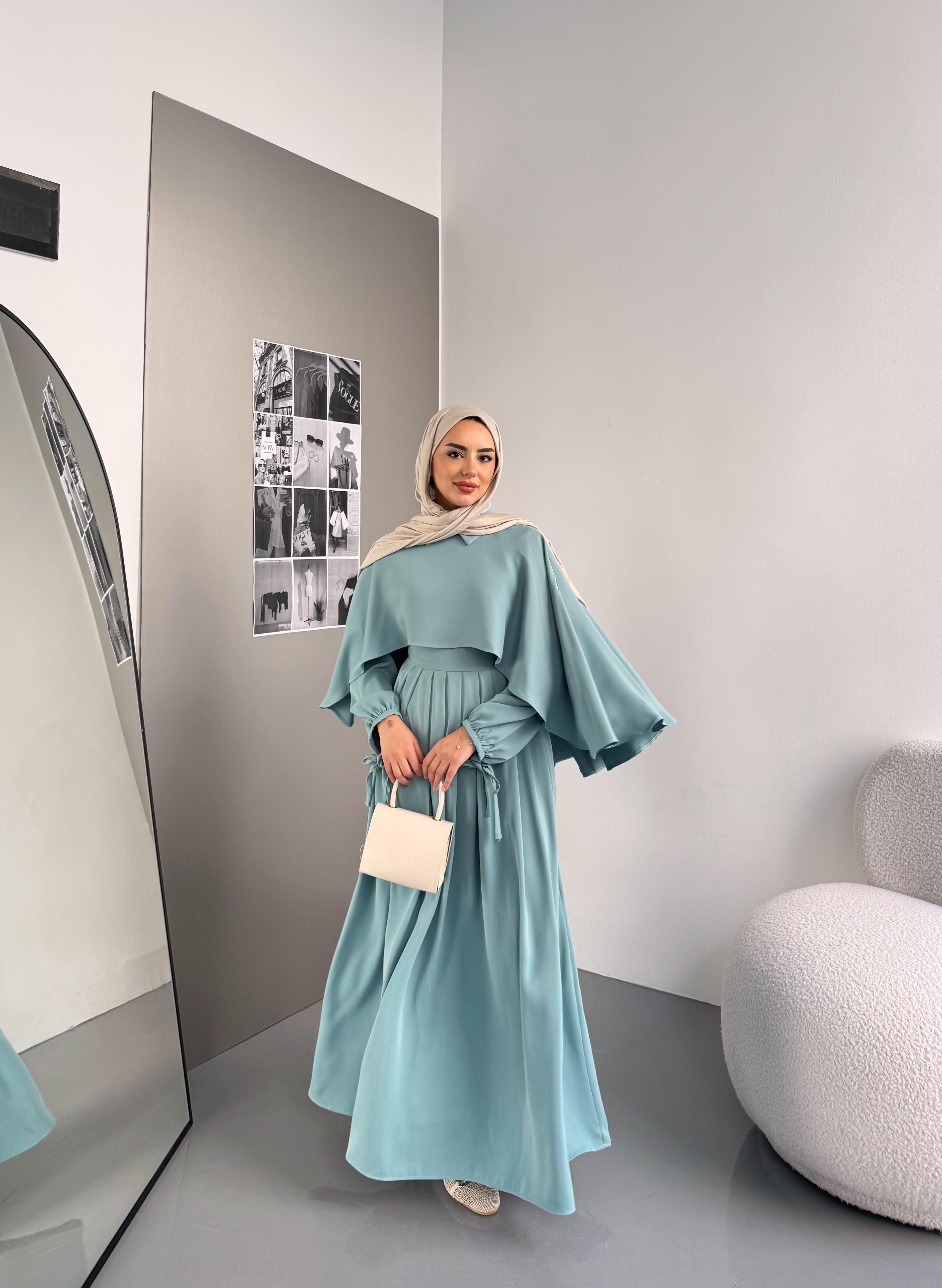 Omuz'da Pelerin Detaylı Tasarım Elbise Mint Yeşili