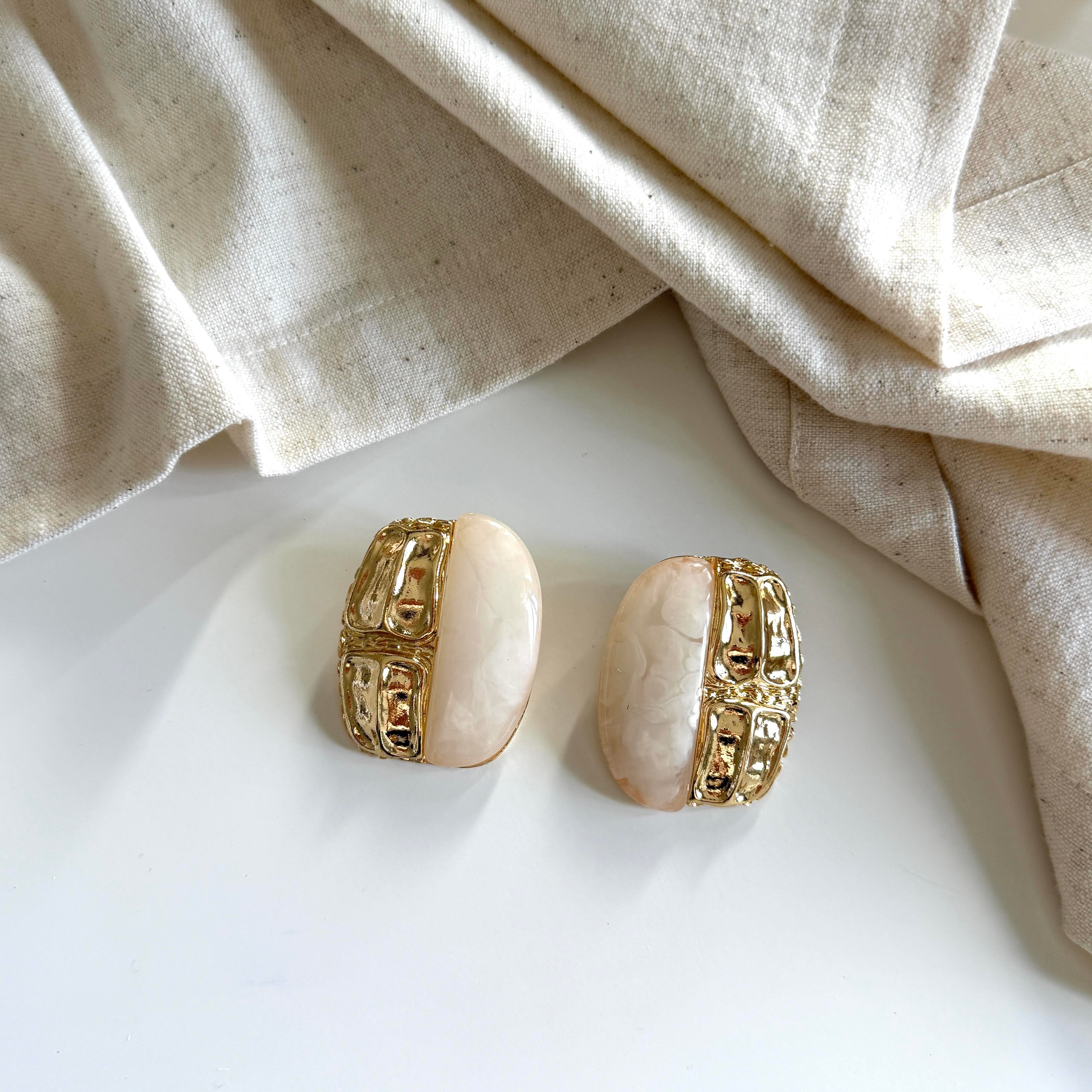 Beyaz&Gold Taşlı Vintage Küpe