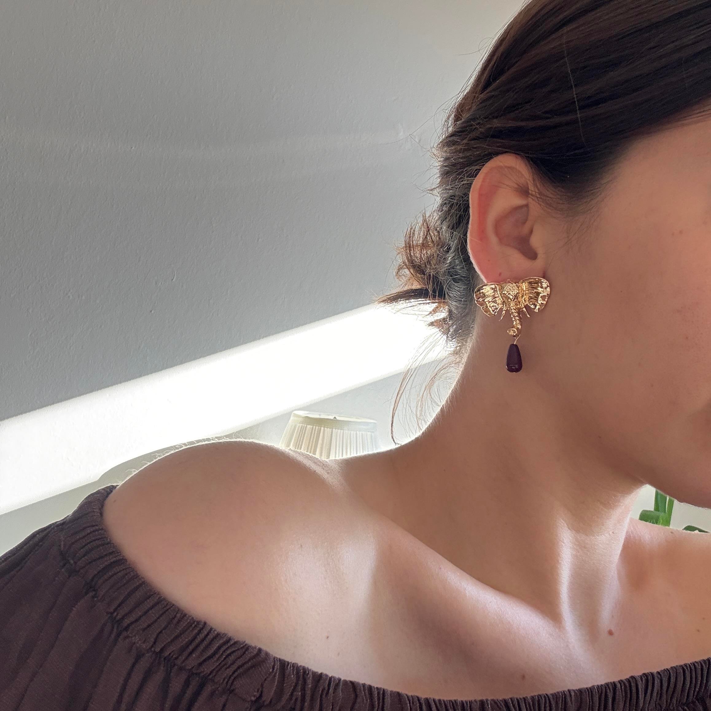 Boncuk Sallantılı Fil Küpe