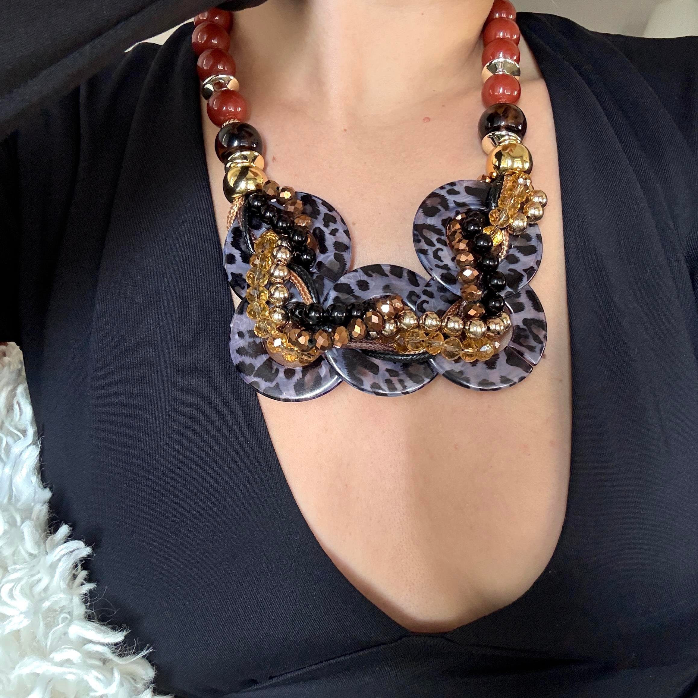 Boncuklu Akrilik Kolye