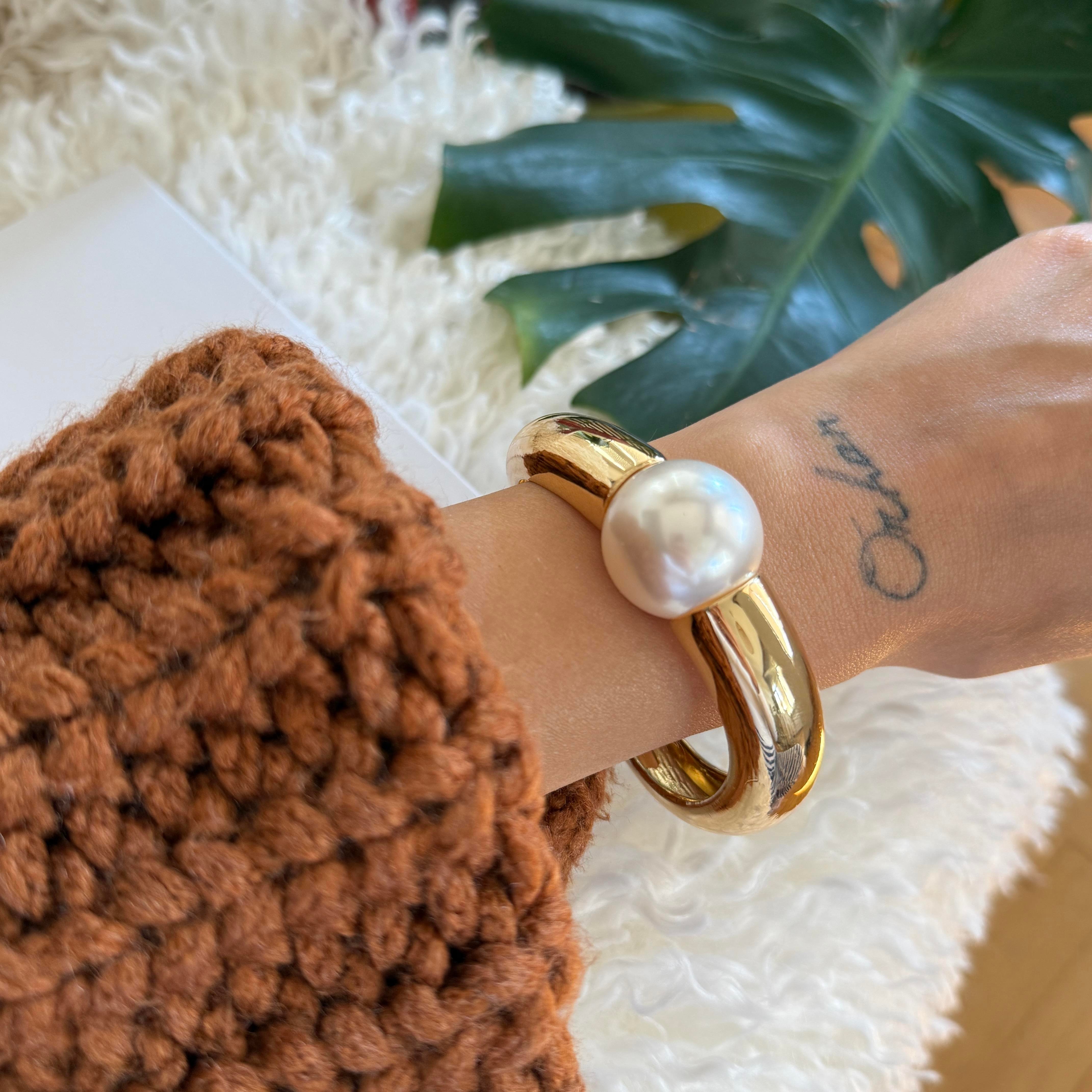 Büyük İnci Kelepçe