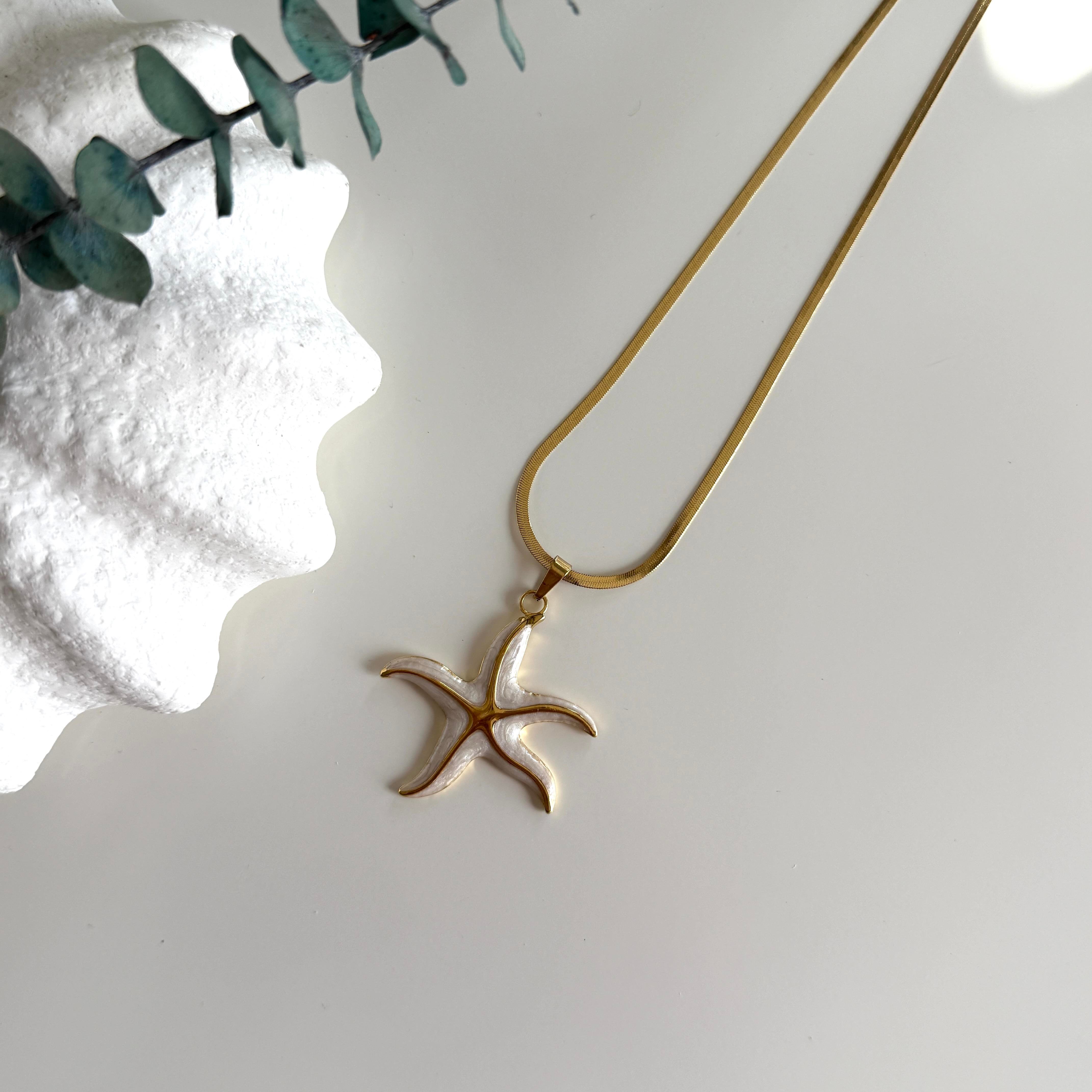 Çelik Beyaz Mineli Deniz Yıldızı Kolye