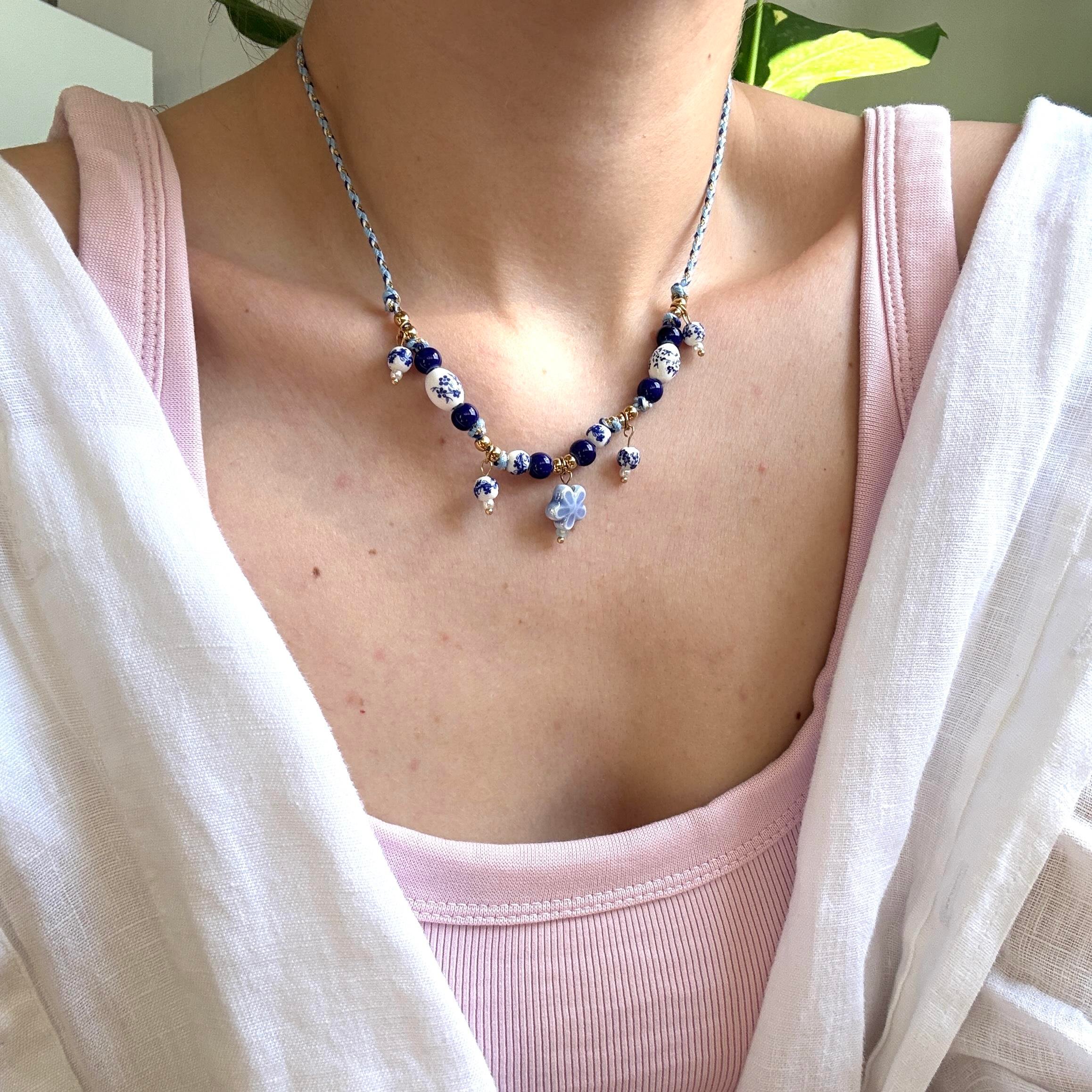 Çelik İpli Bleu Blanc Charm Kolye