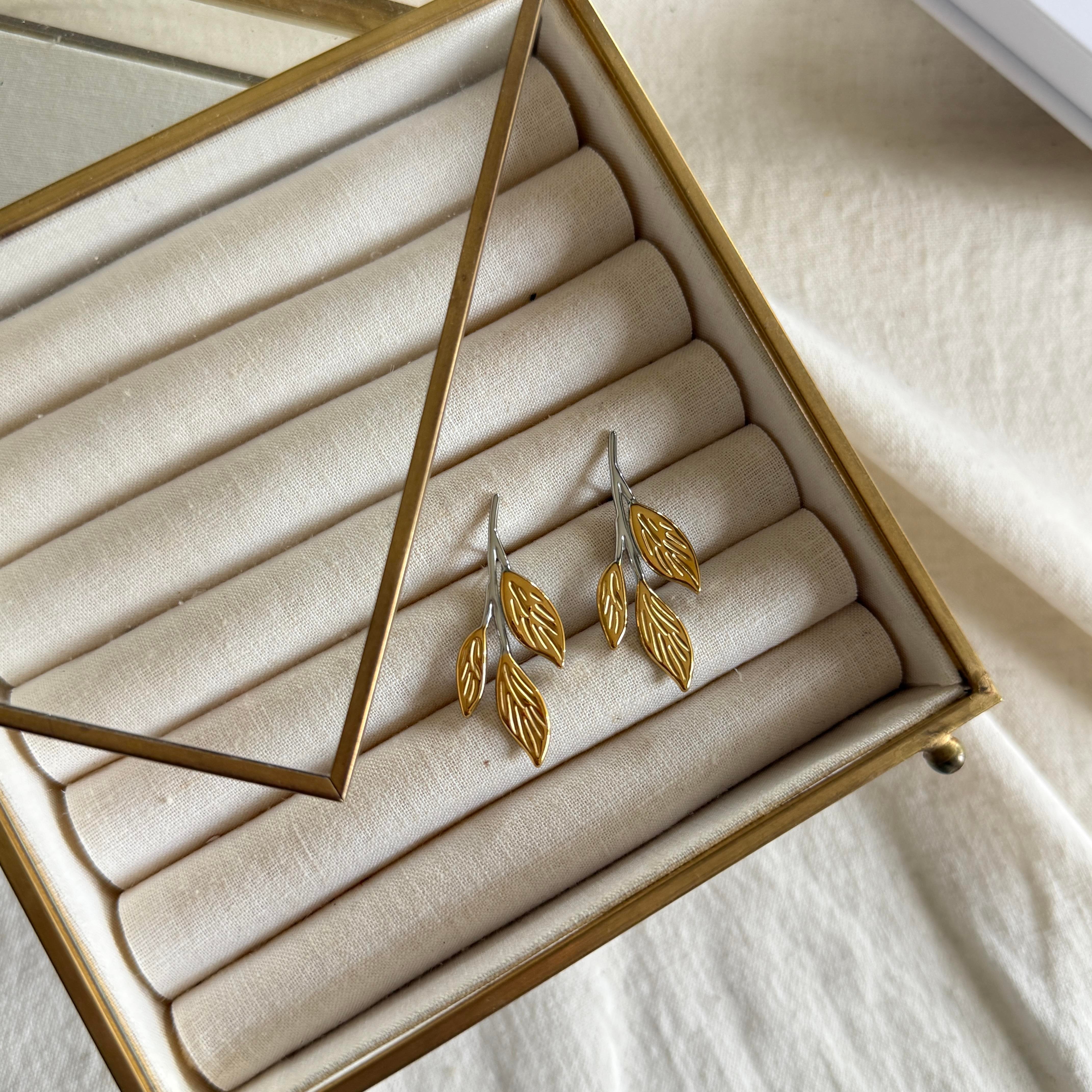 Çelik Mix Yaprak Küpe