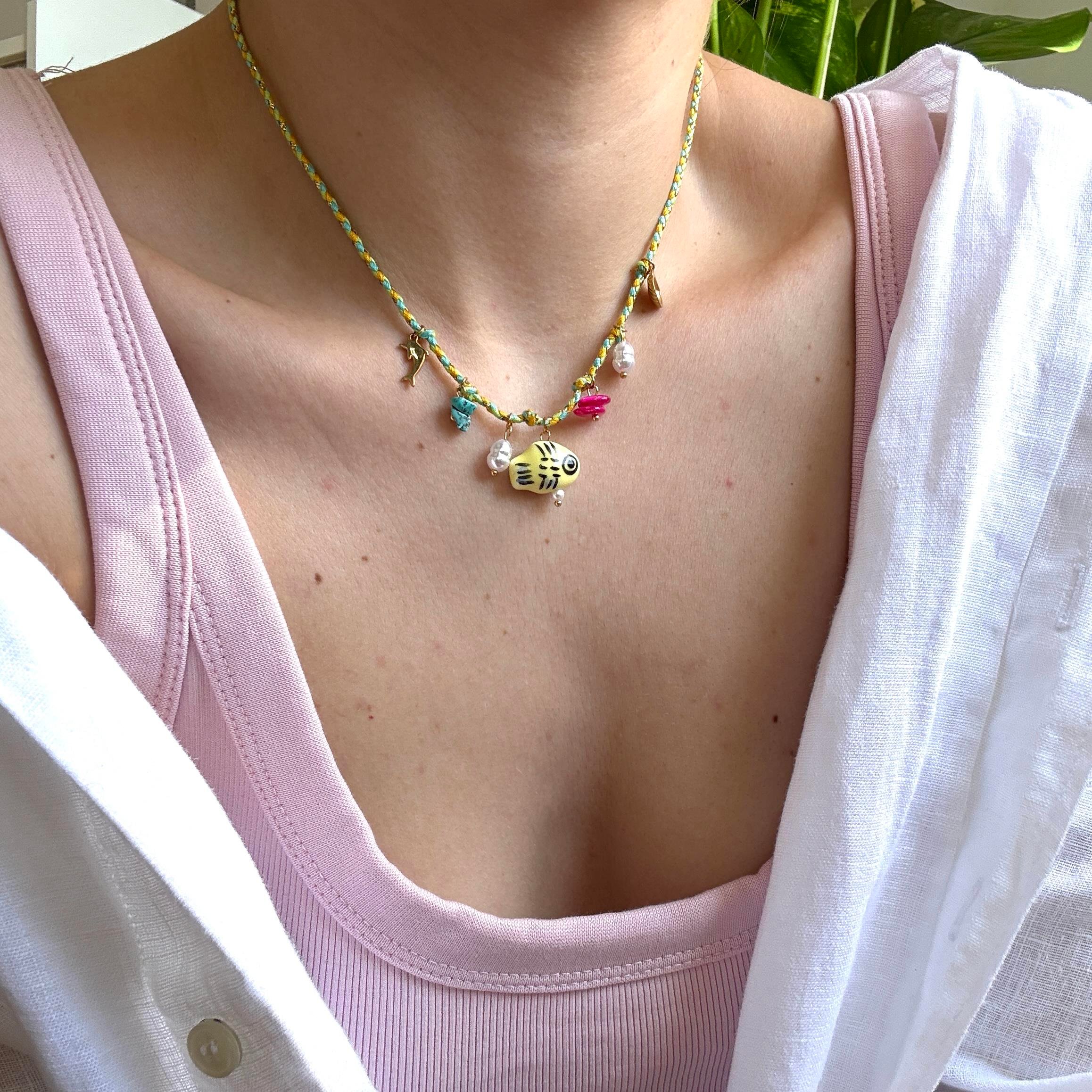 Çelik Sarı İpli Murano Balık Kolye