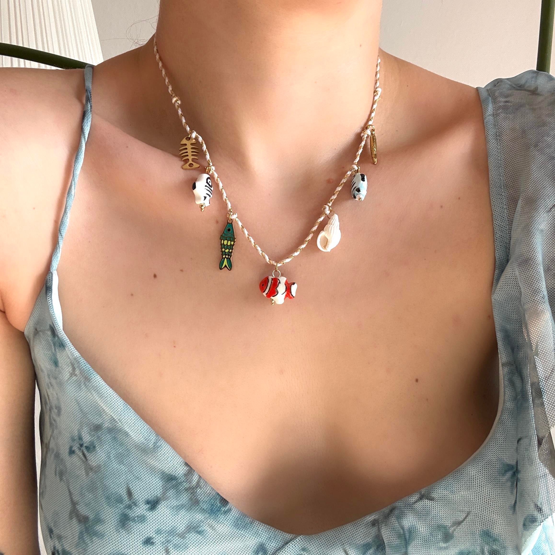 Çelik Seramik Balık Charmlı Kolye