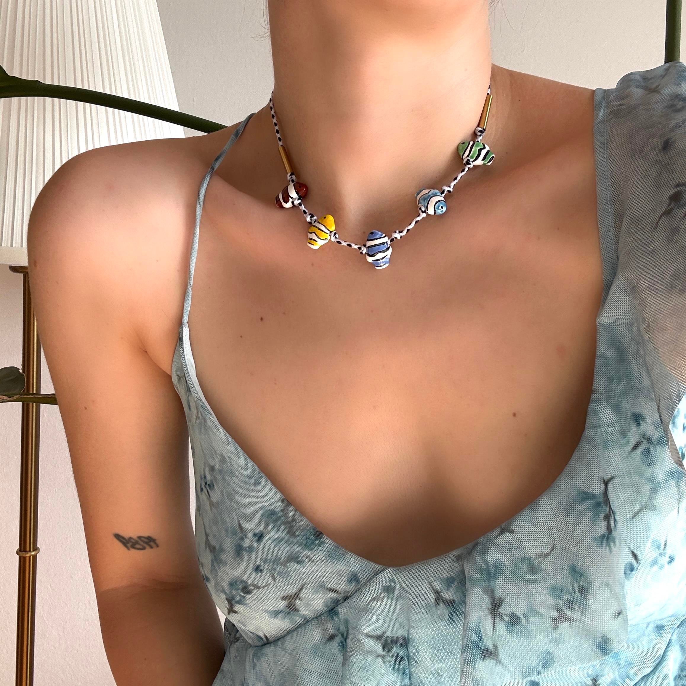 Çelik Seramik Balıklı Kolye