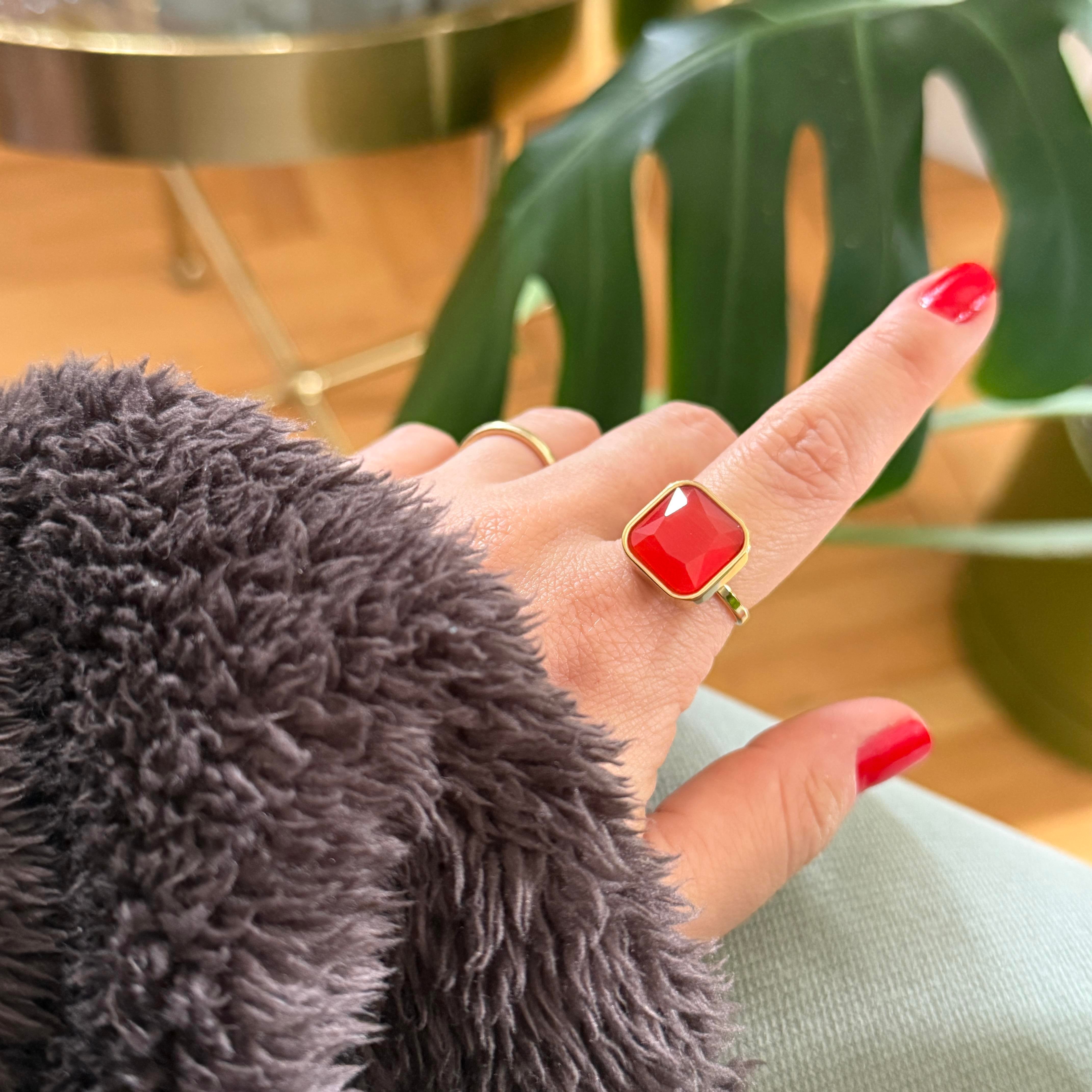 Çelik Turuncu Taşlı Yüzük