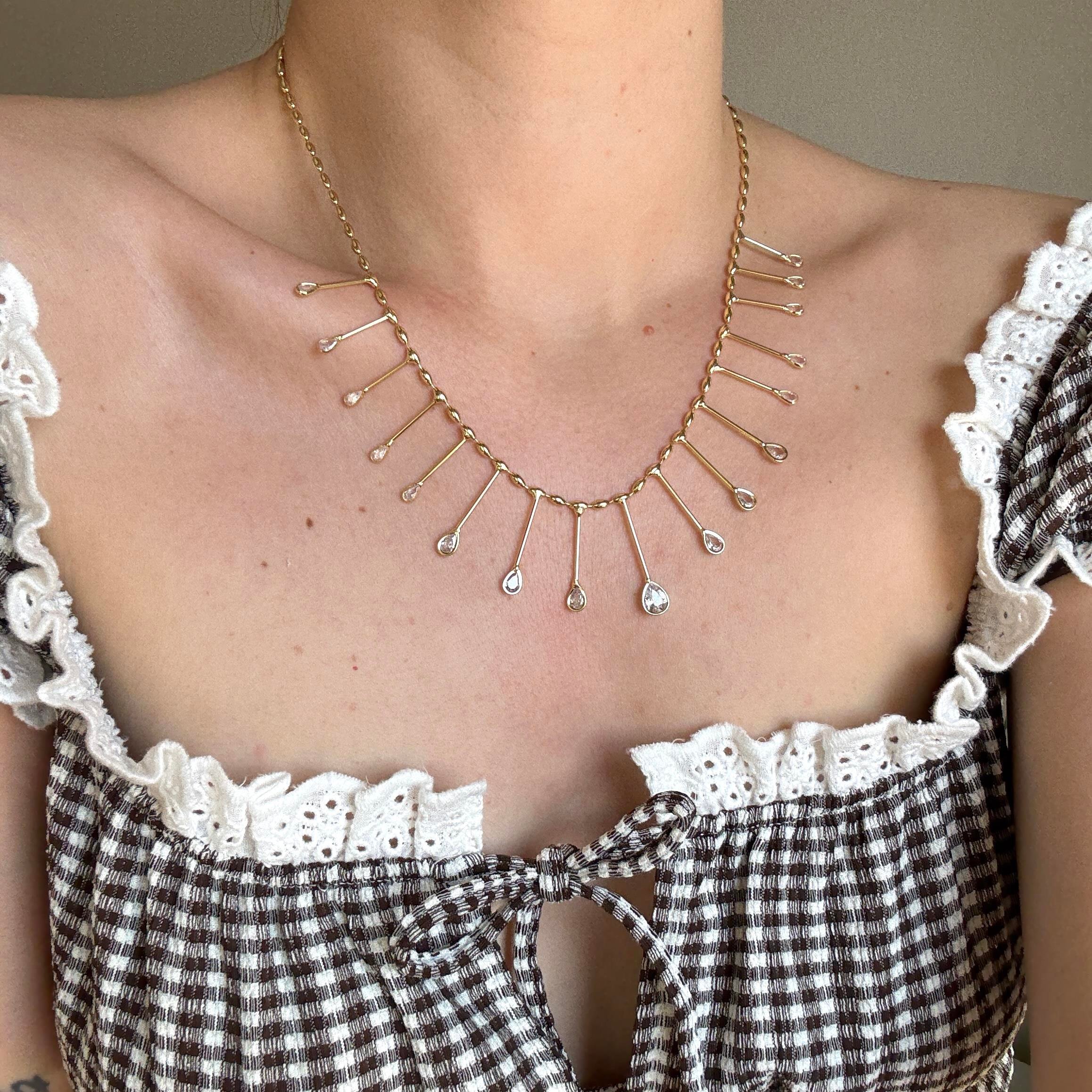 Damla Taşlı Tasarım Kolye