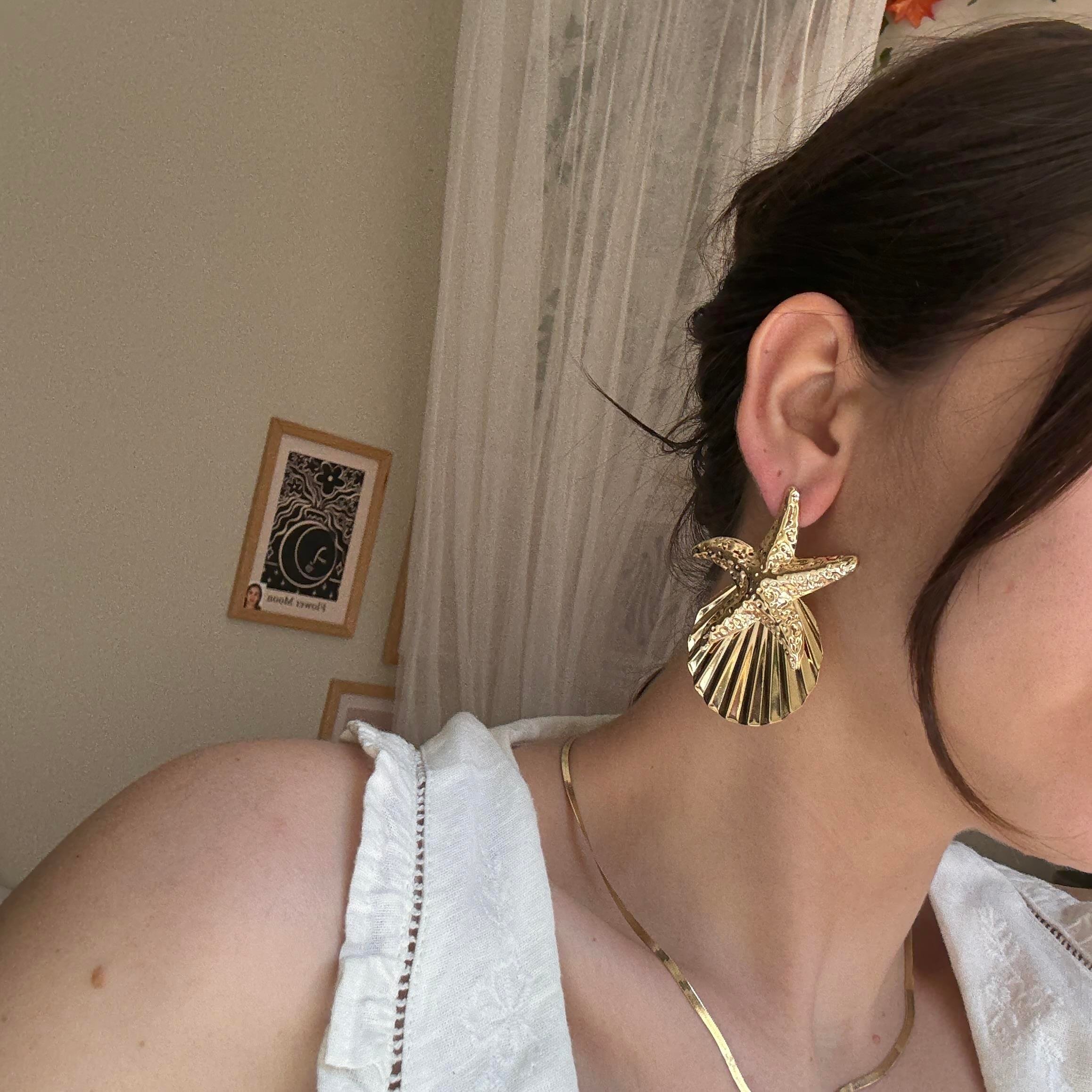 Gold Deniz Kabuğu&Yıldızı Küpe