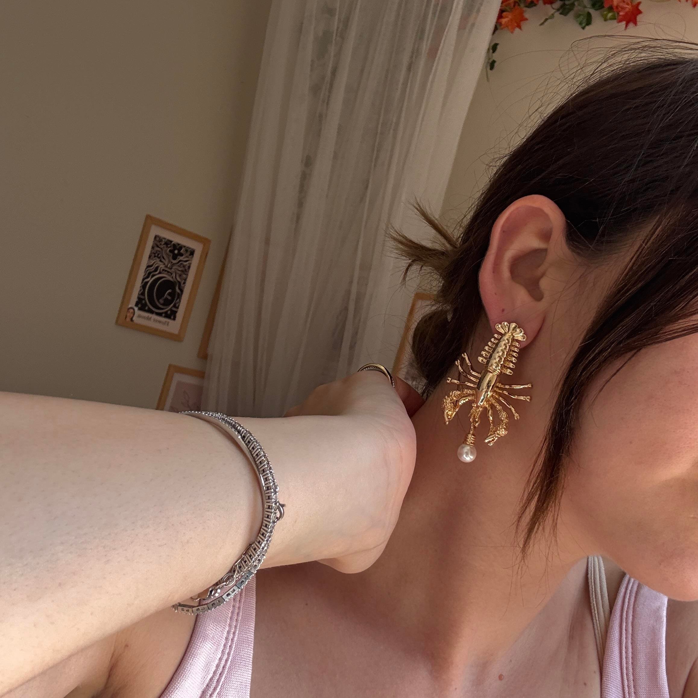 Gold Istakoz Küpe