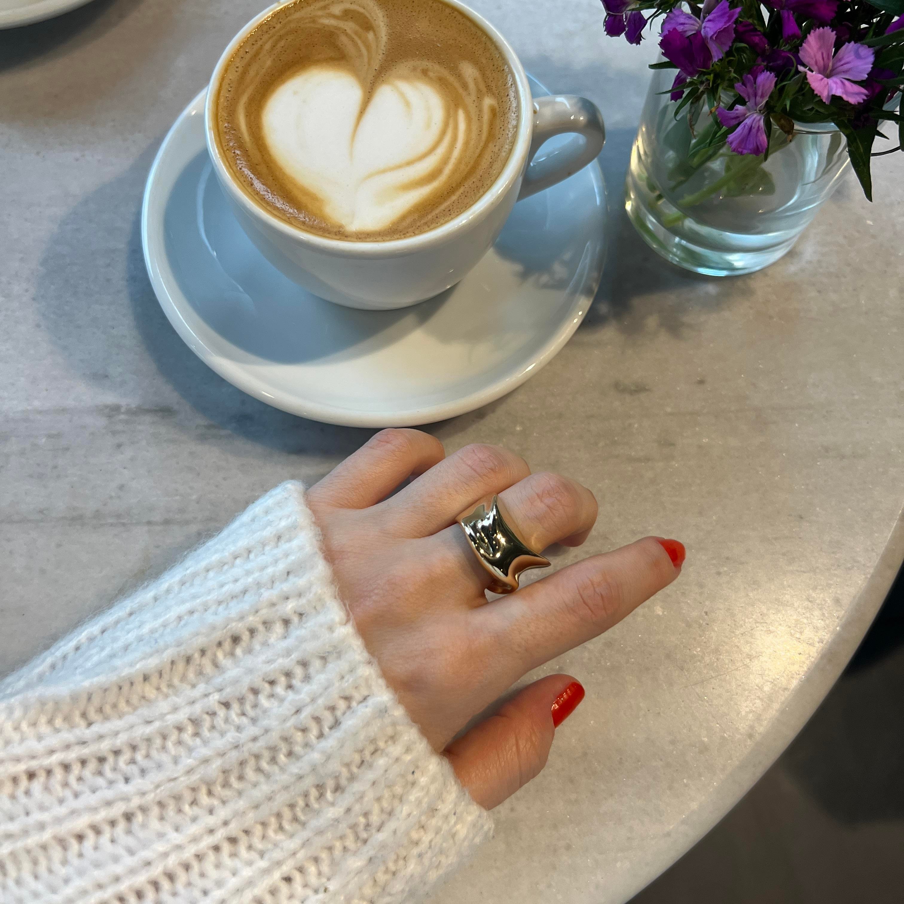 Gold Kalın Dalgalı Yüzük