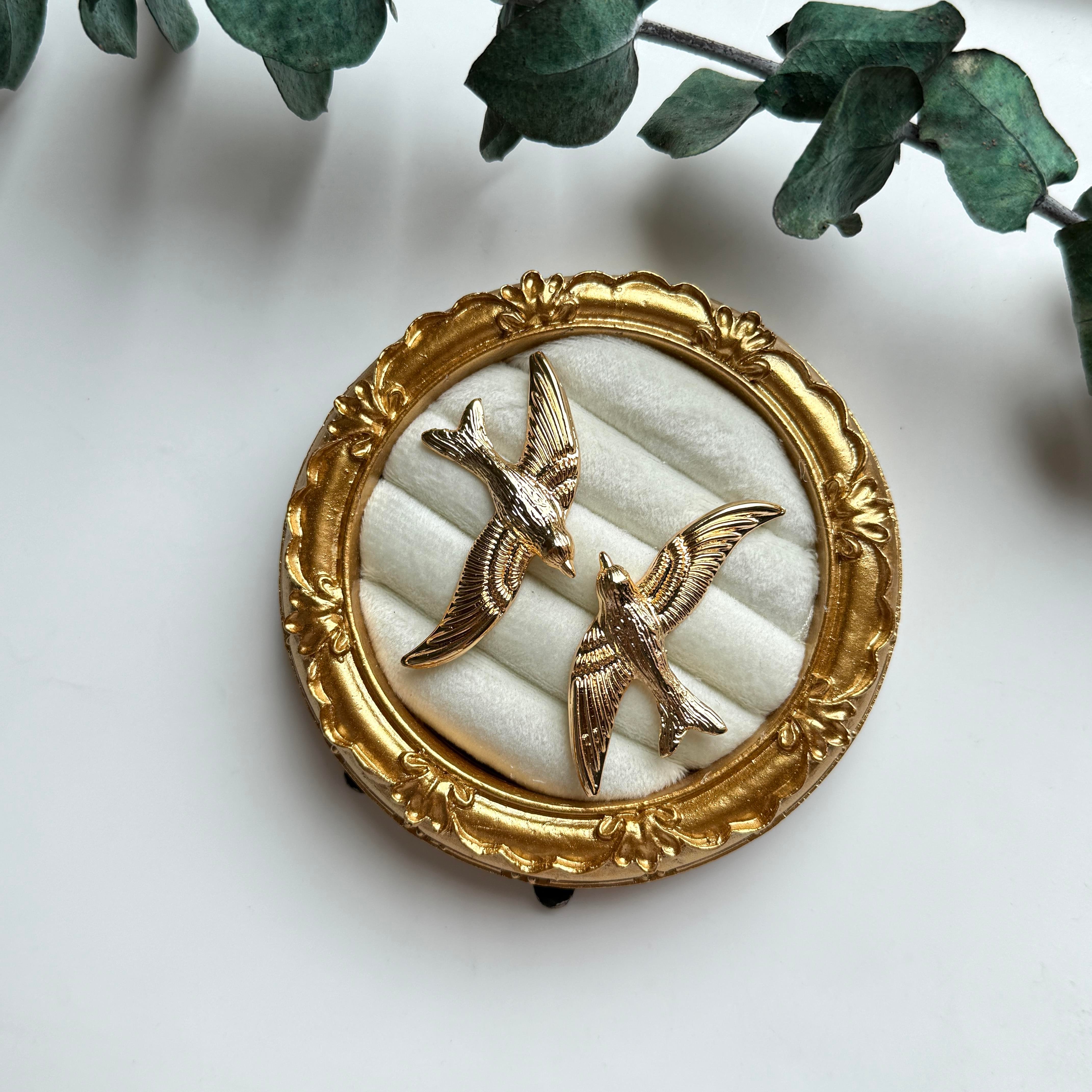 Gold Kırlangıç Küpe