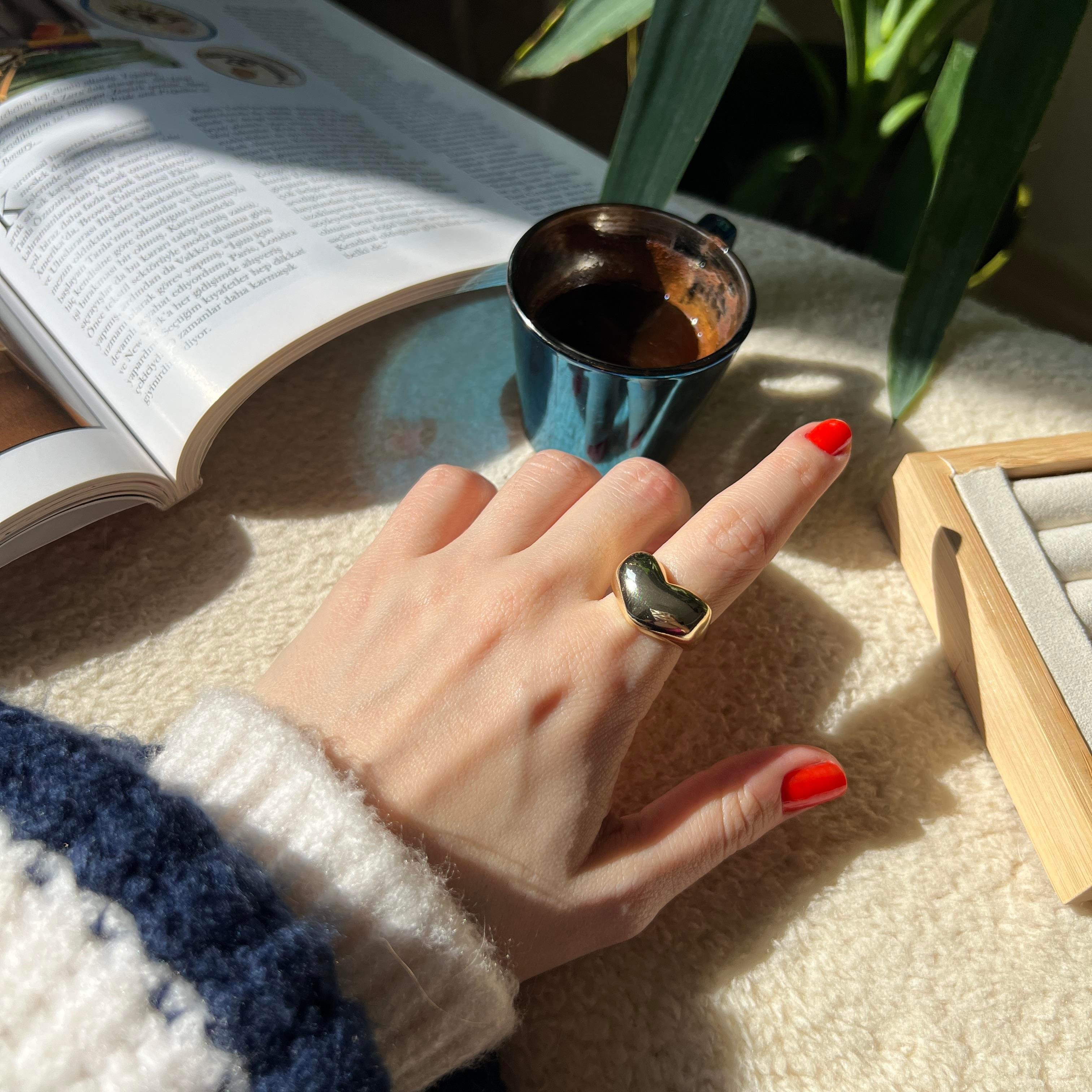 Gold Plaka Kalp Yüzük