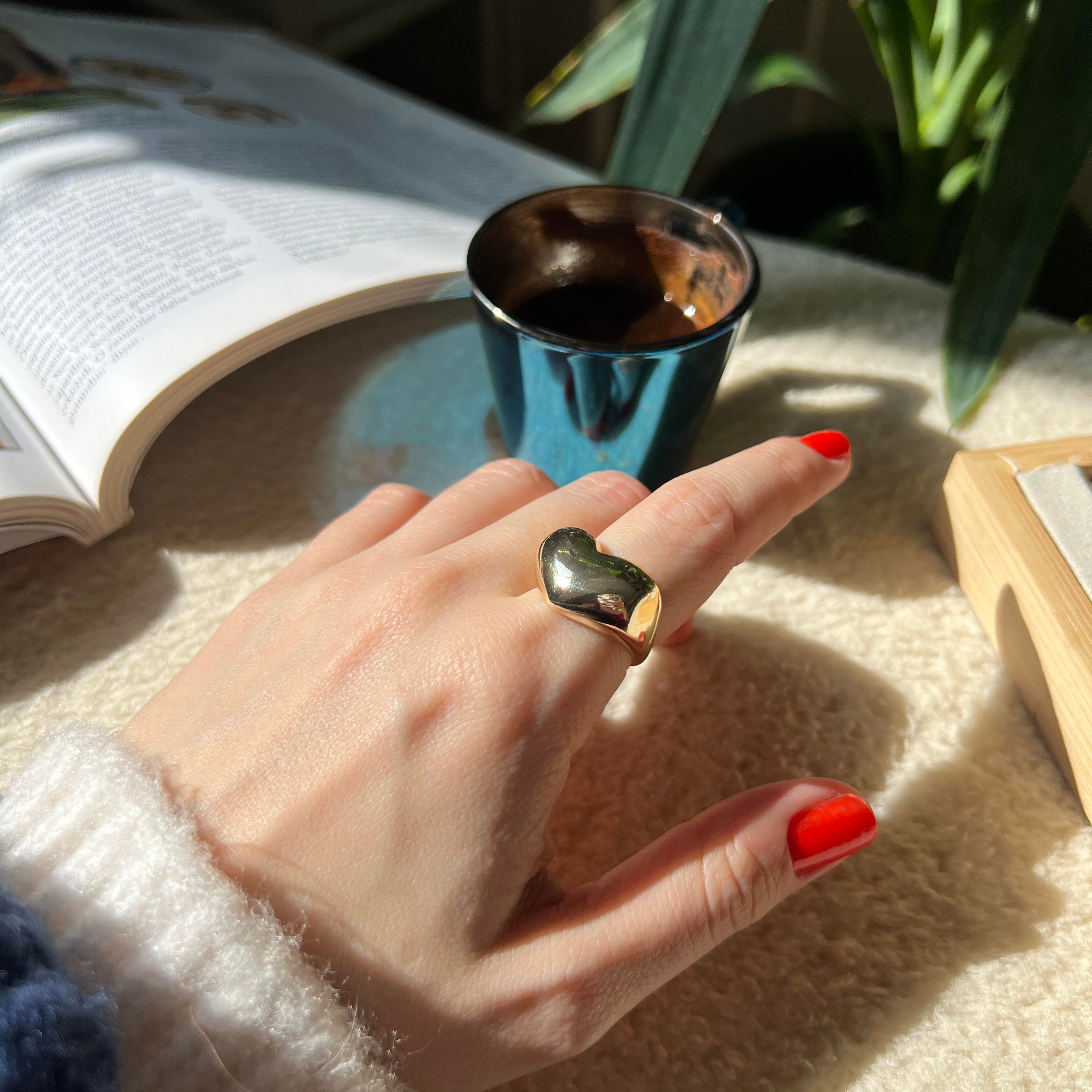 Gold Plaka Kalp Yüzük