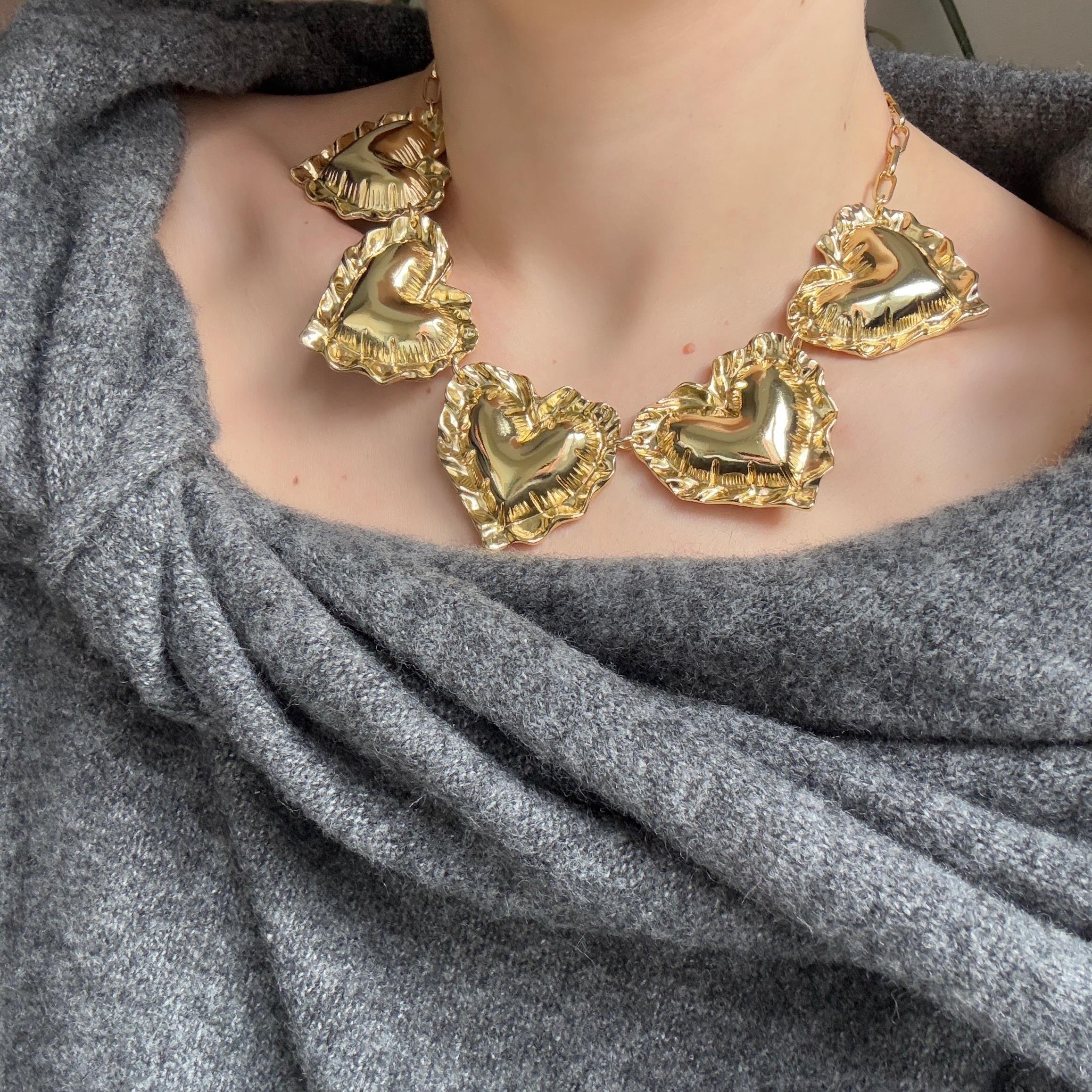 Gold Puff Kalp Kolye