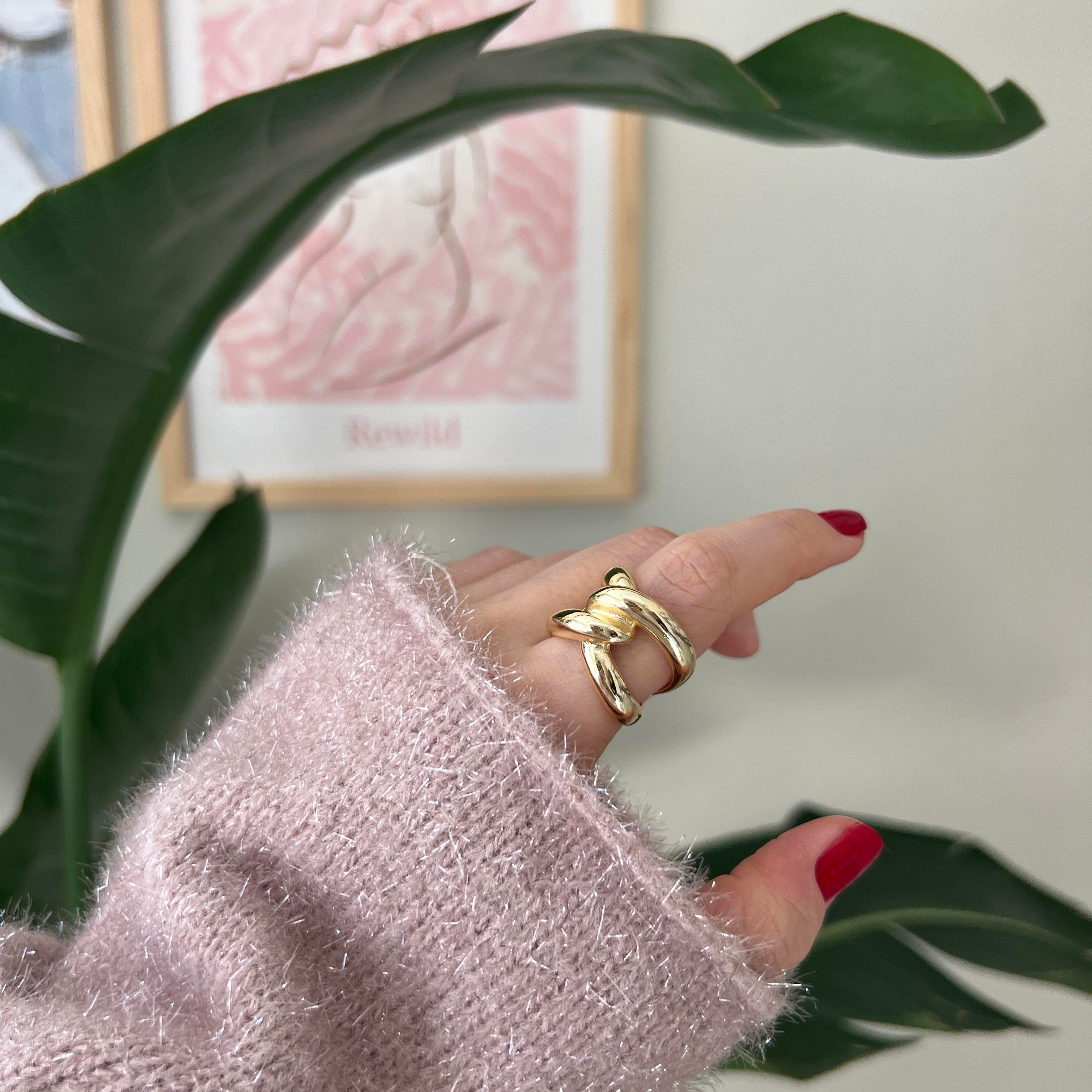 Gold Tasarım Düğüm Yüzük