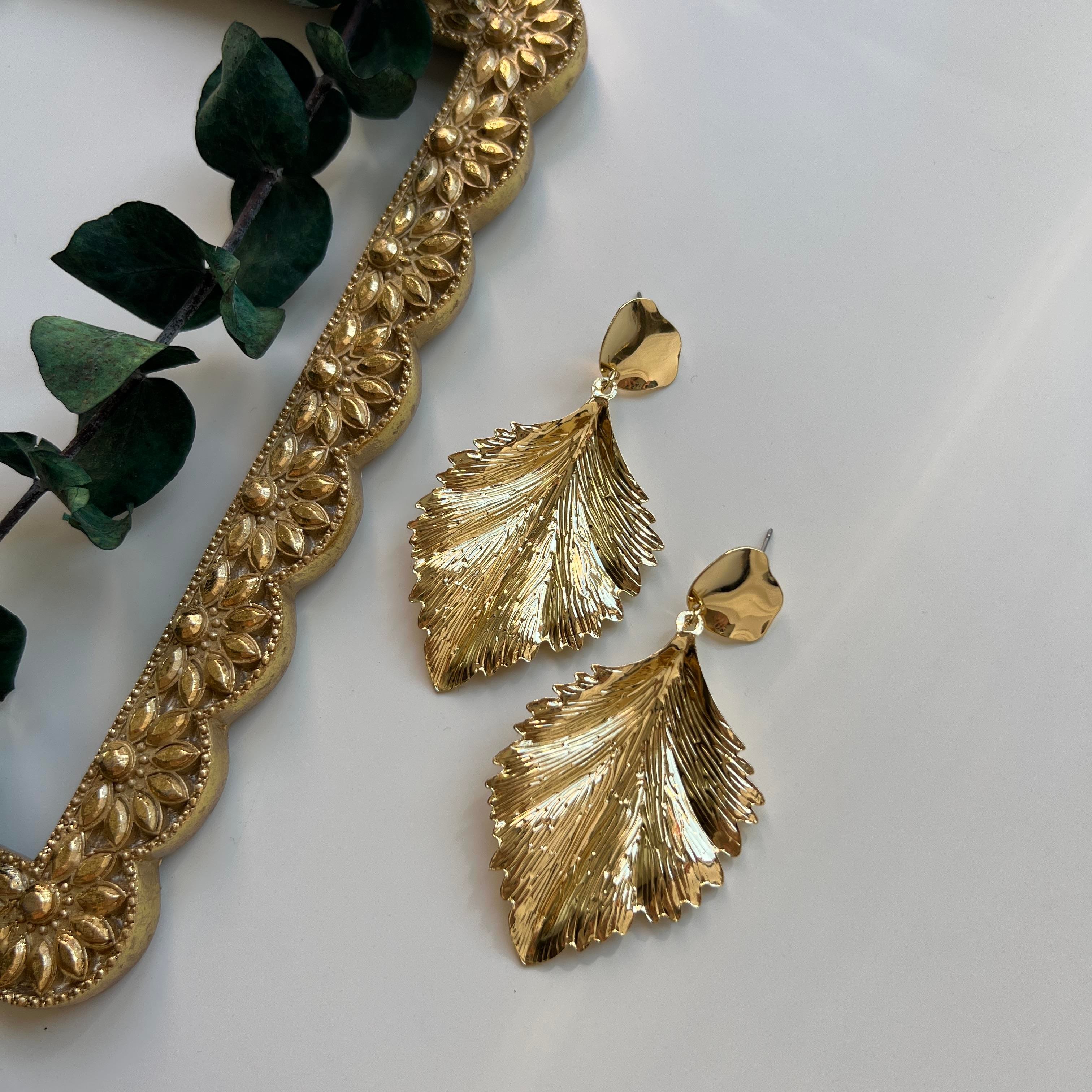 Gold Yaprak Küpe