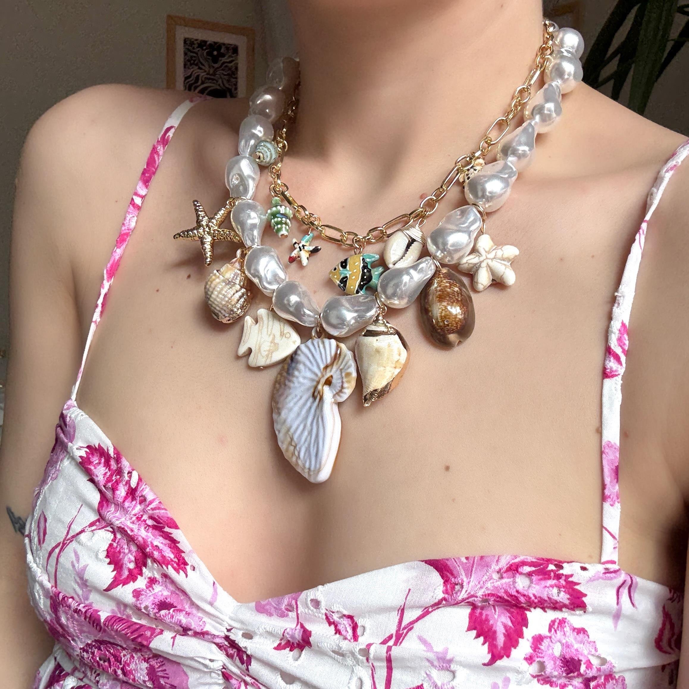 İncili Sea Charm Kolye
