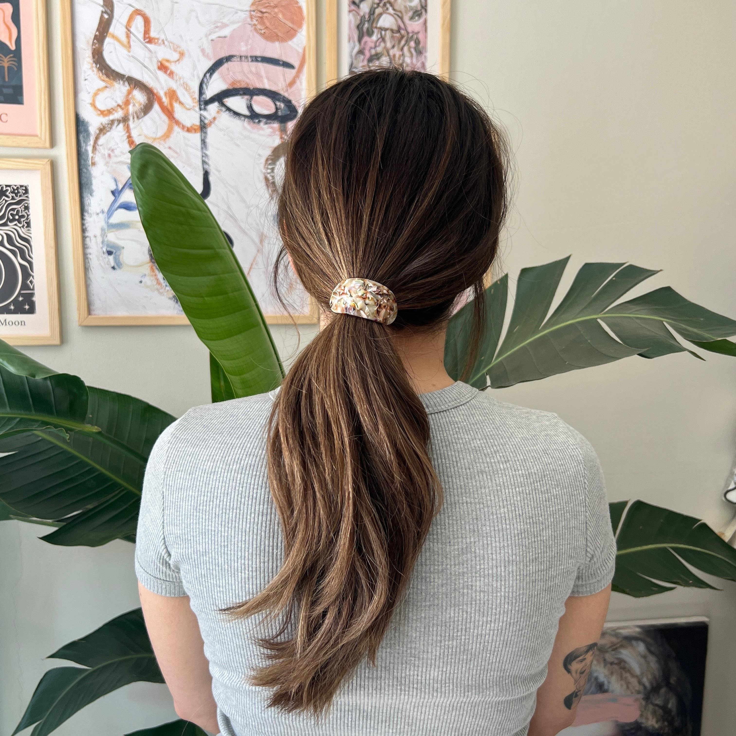 Kemik Renkli Bombe Lastik Toka