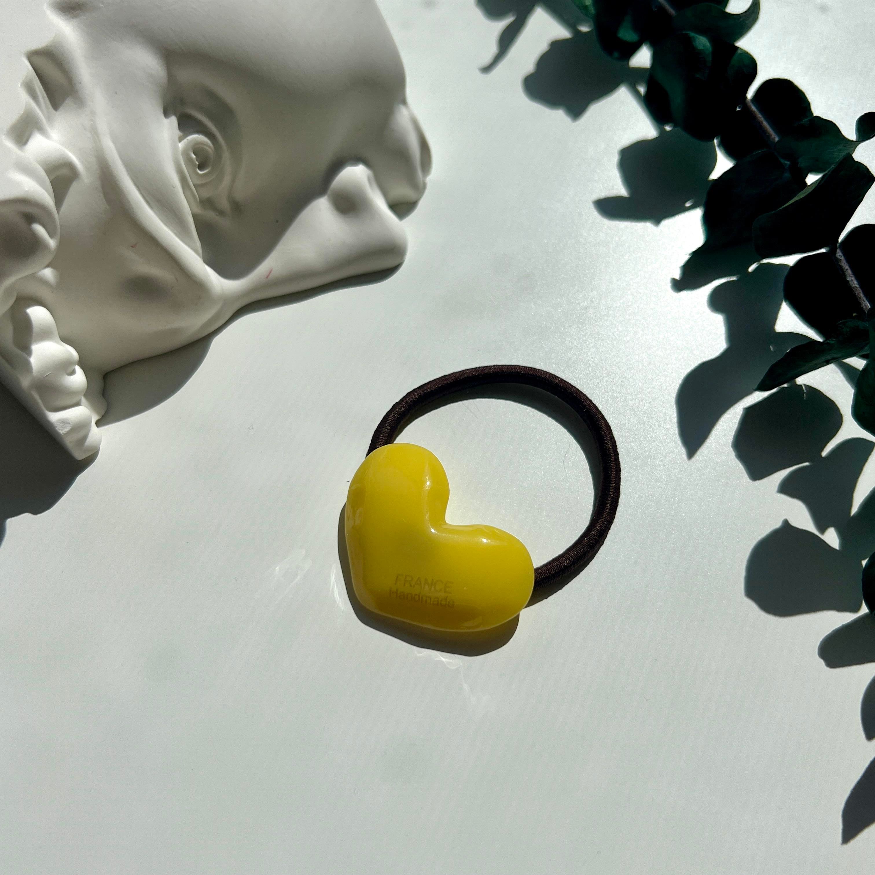 Kemik Sarı Kalp Lastik Toka