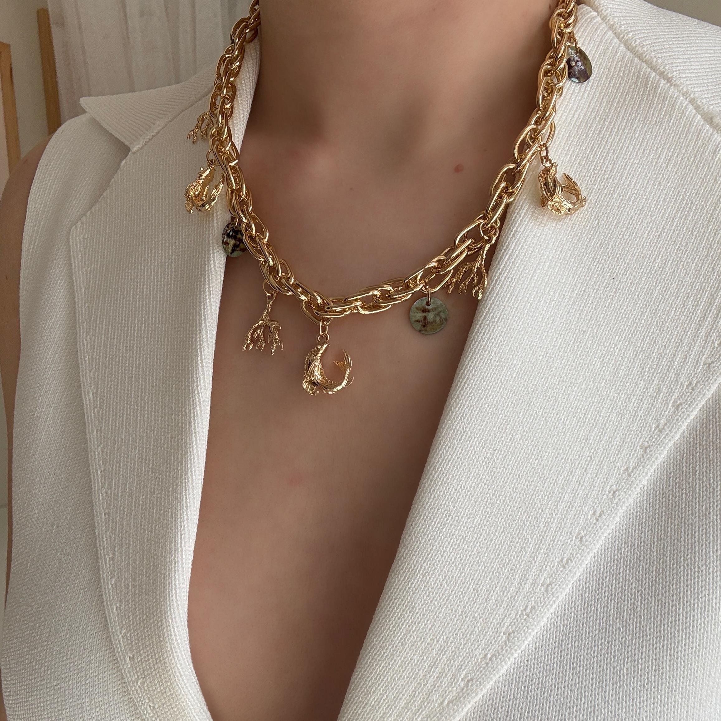 Koi Balıklı Charm Kolye