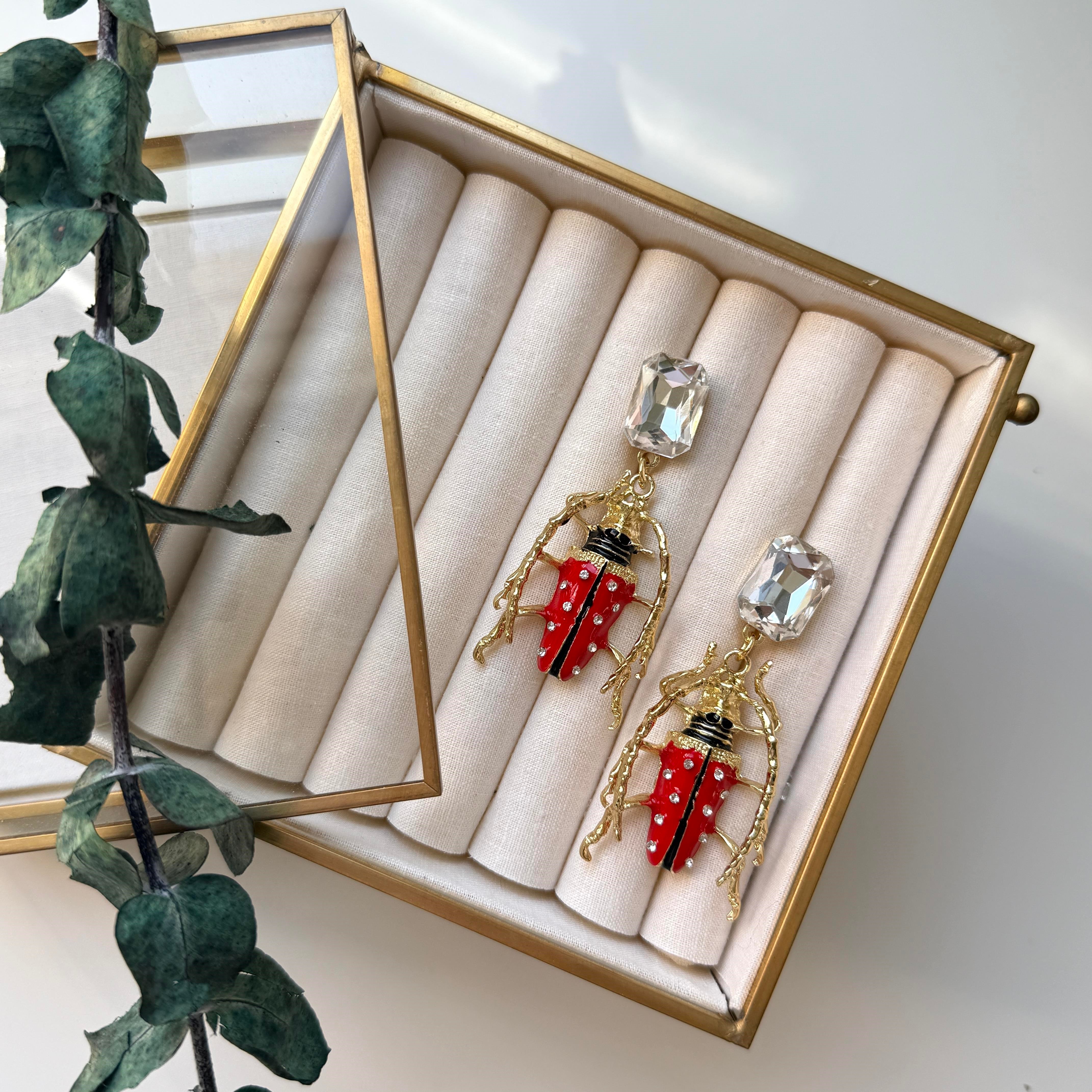 Kristal Taşlı Kırmızı Uğur Böceği Küpe