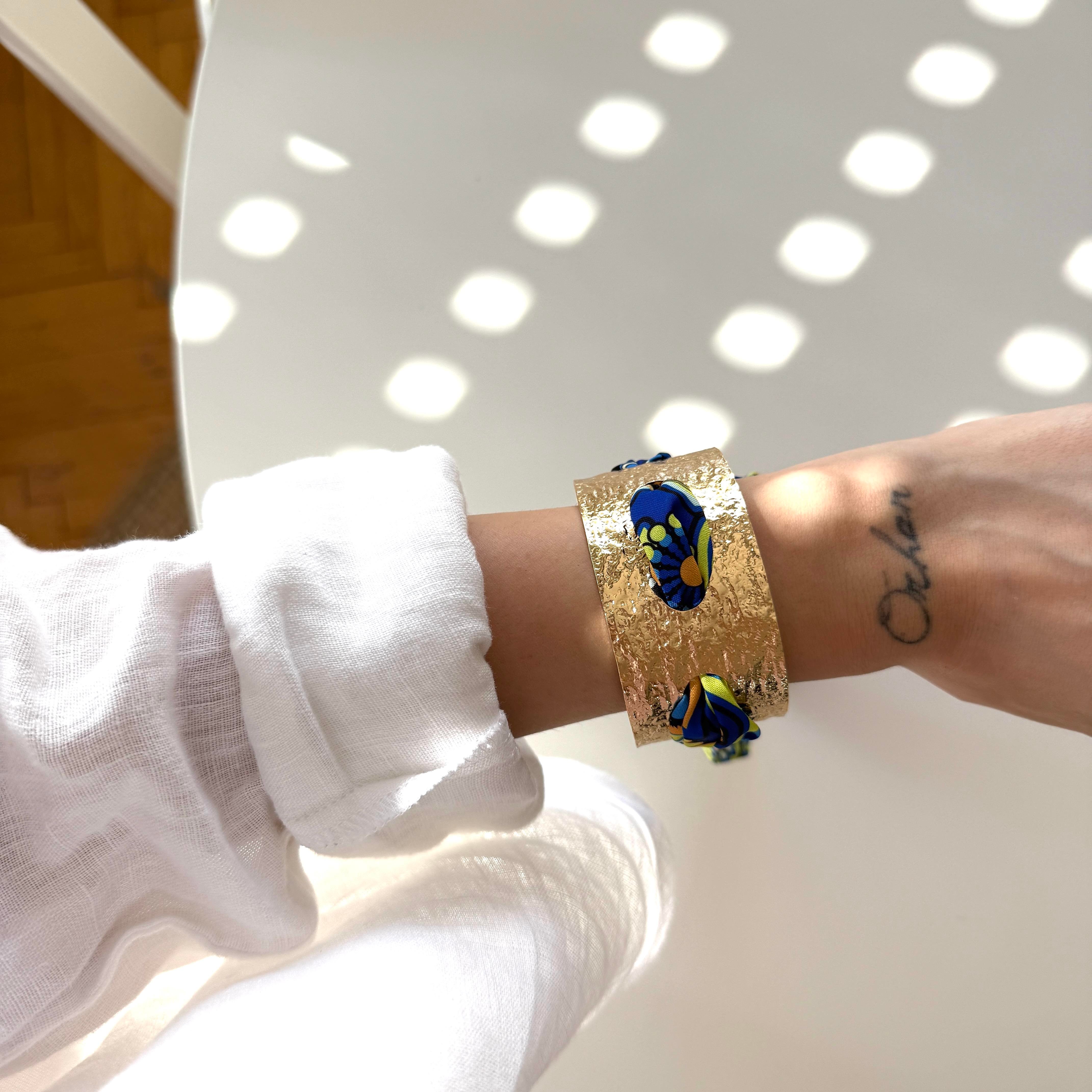 Lacivert Desenli Kalın Ezme Fular Bilezik