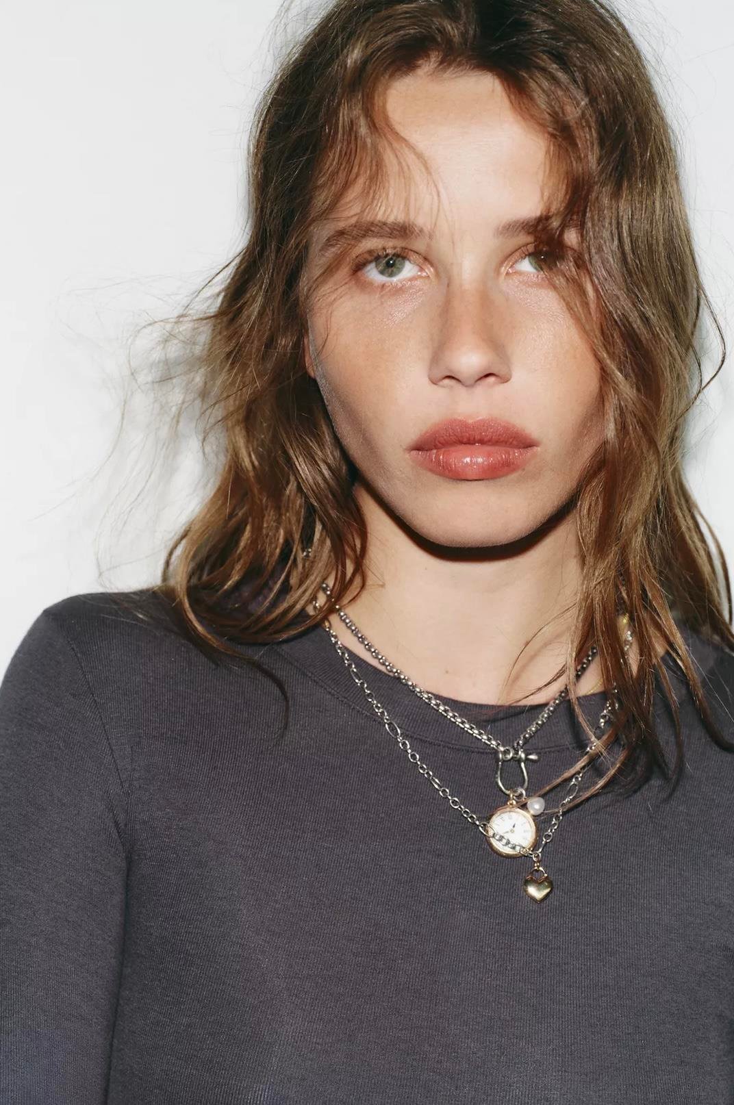 Marka 3lü Saat Kolye