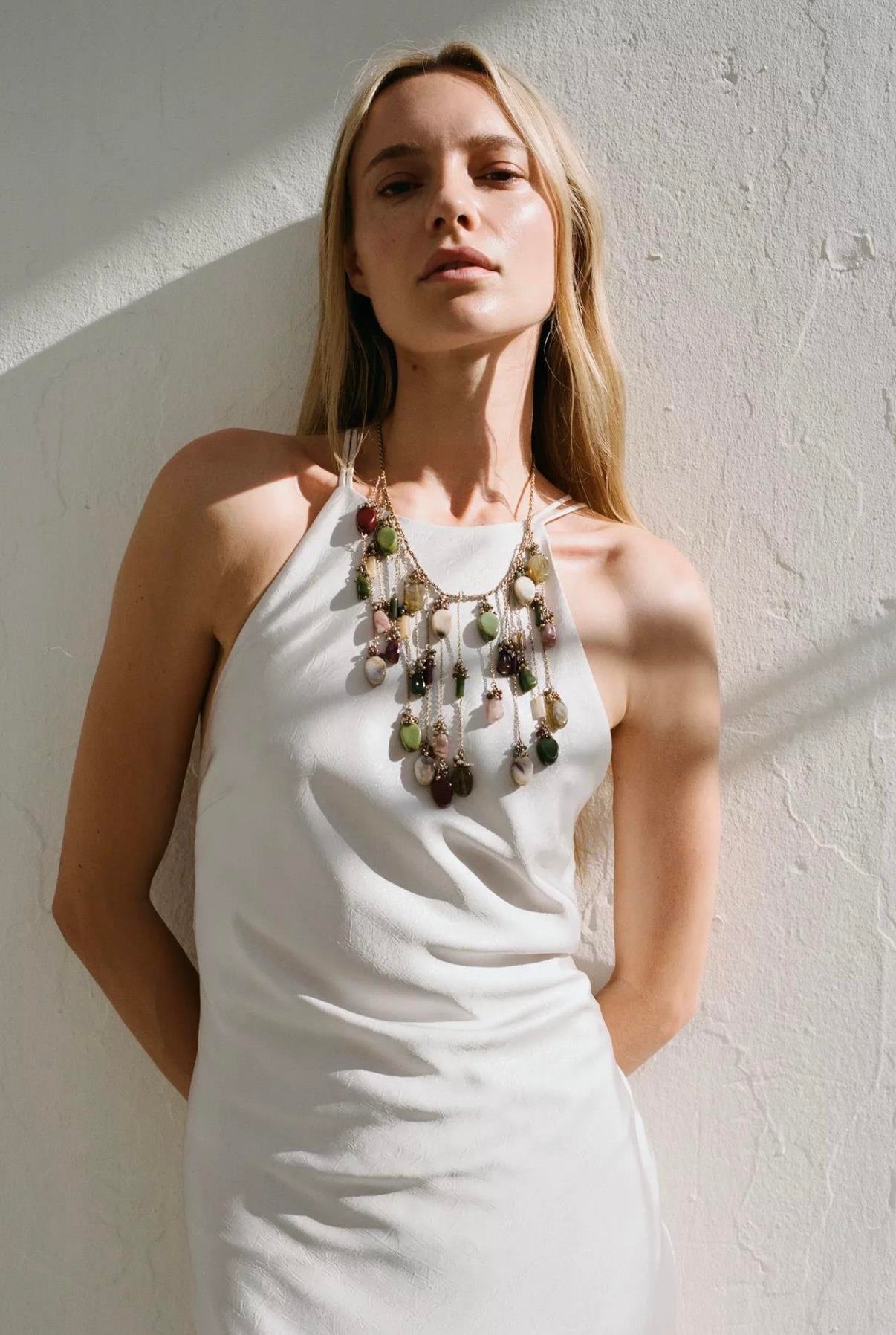 Marka Boncuklu Kolye