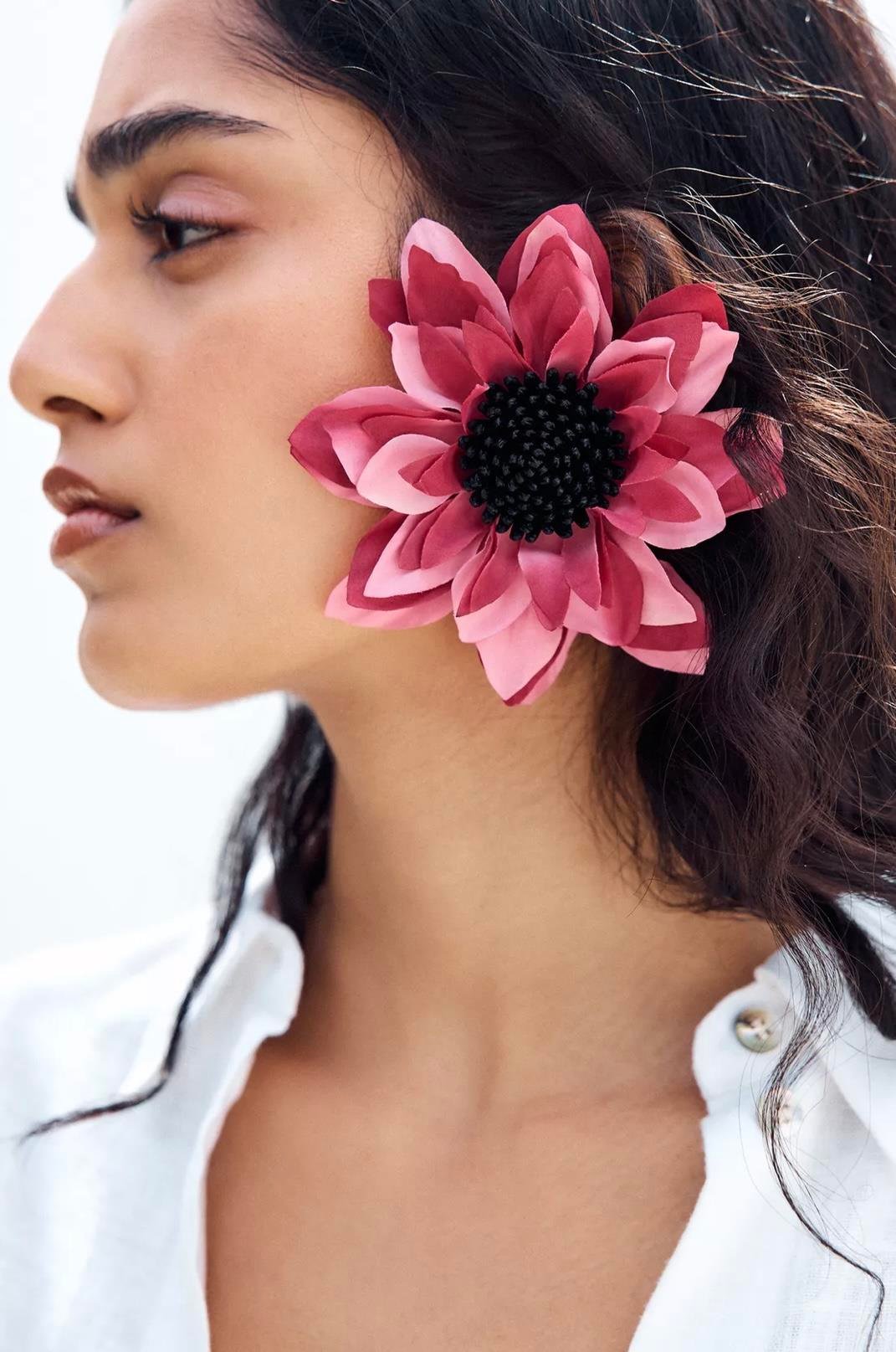 Marka Büyük Çiçek Küpe