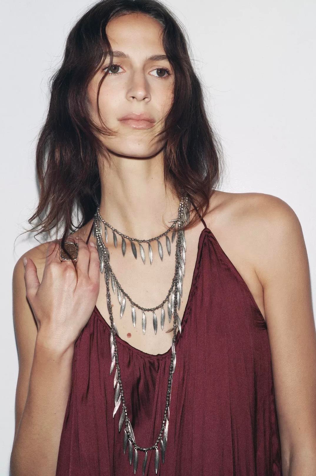 Marka Çoklu Yaprak Kolye