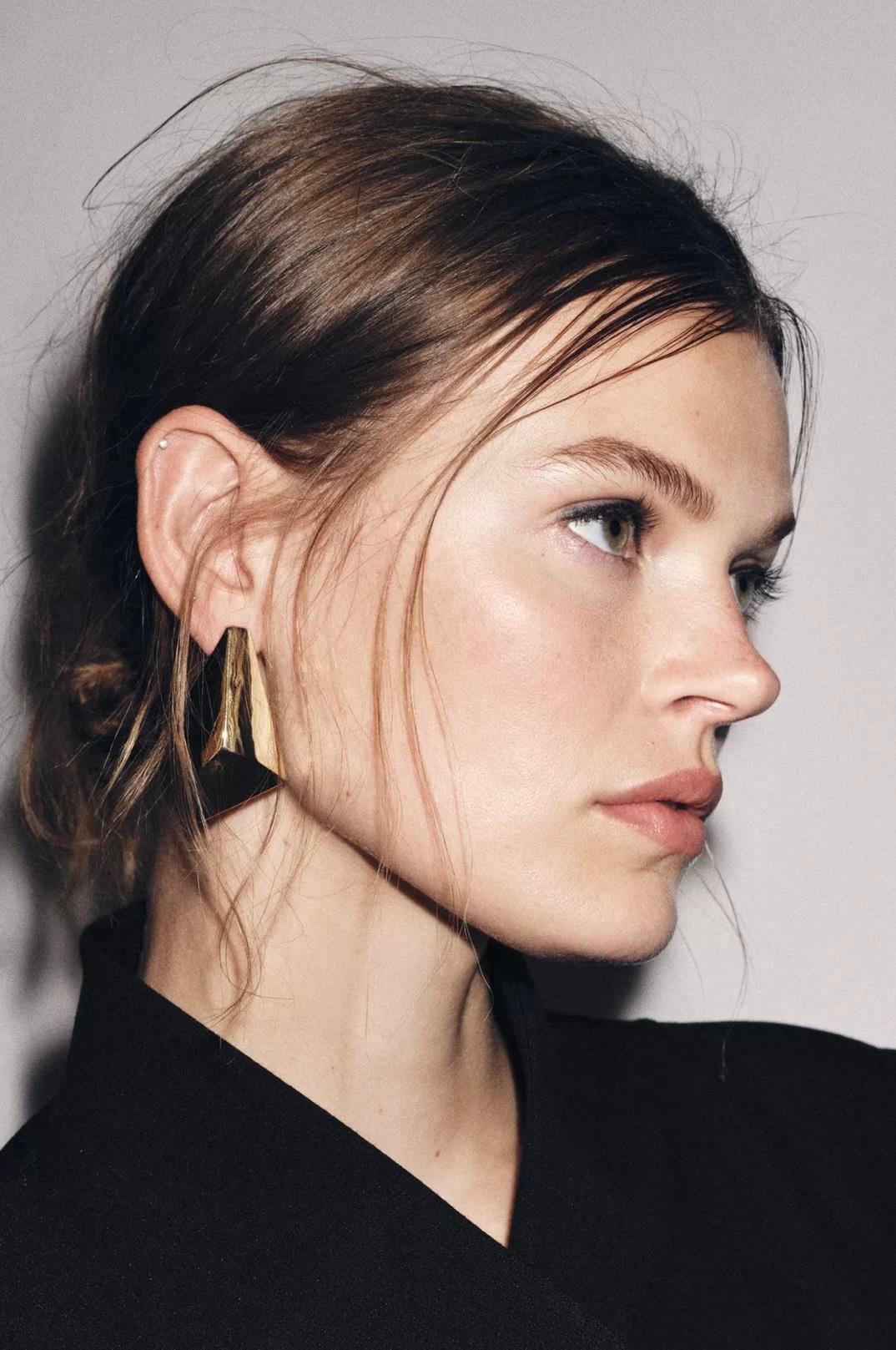 Marka Gold Asimetrik Küpe