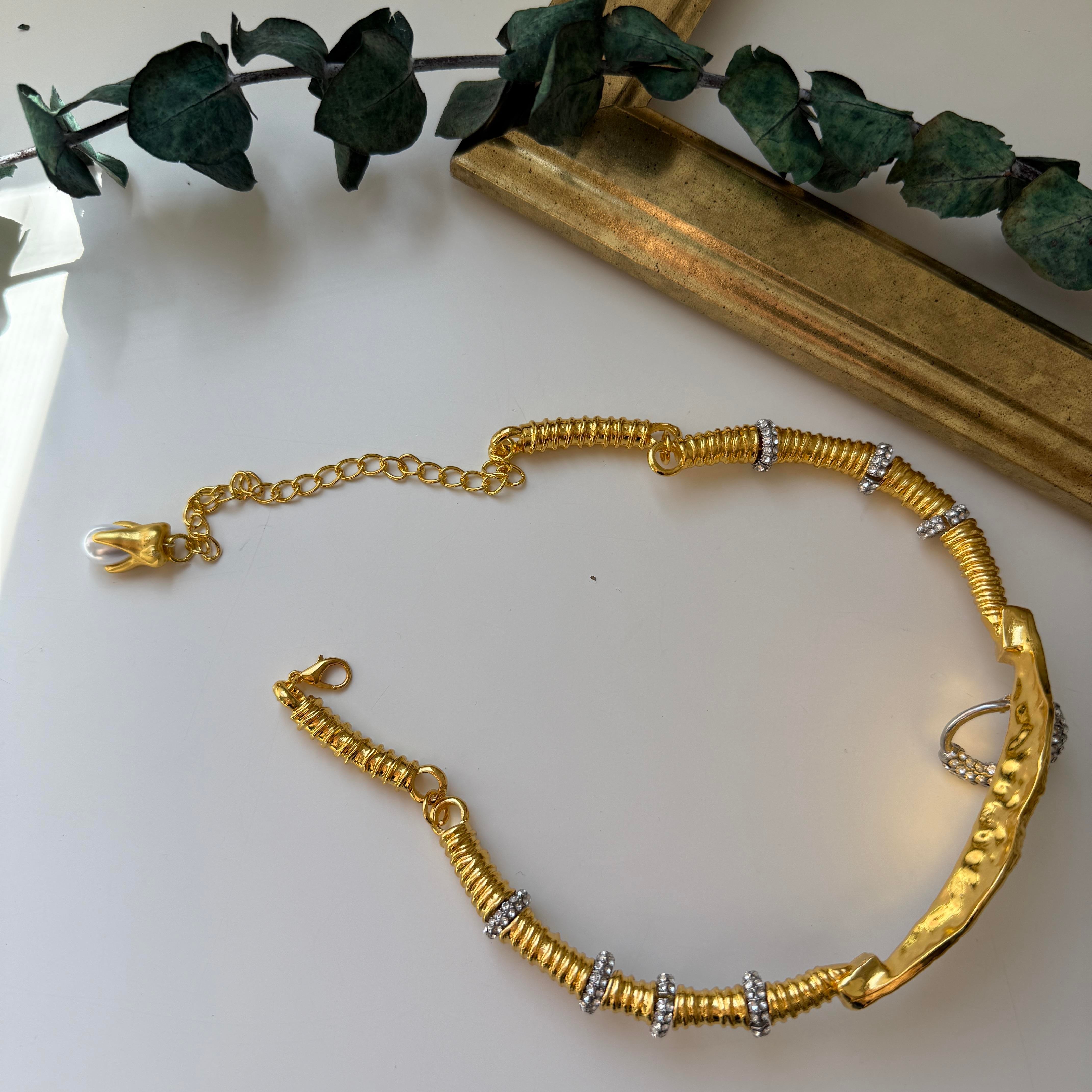 Marka Gold Dudak Choker Kolye