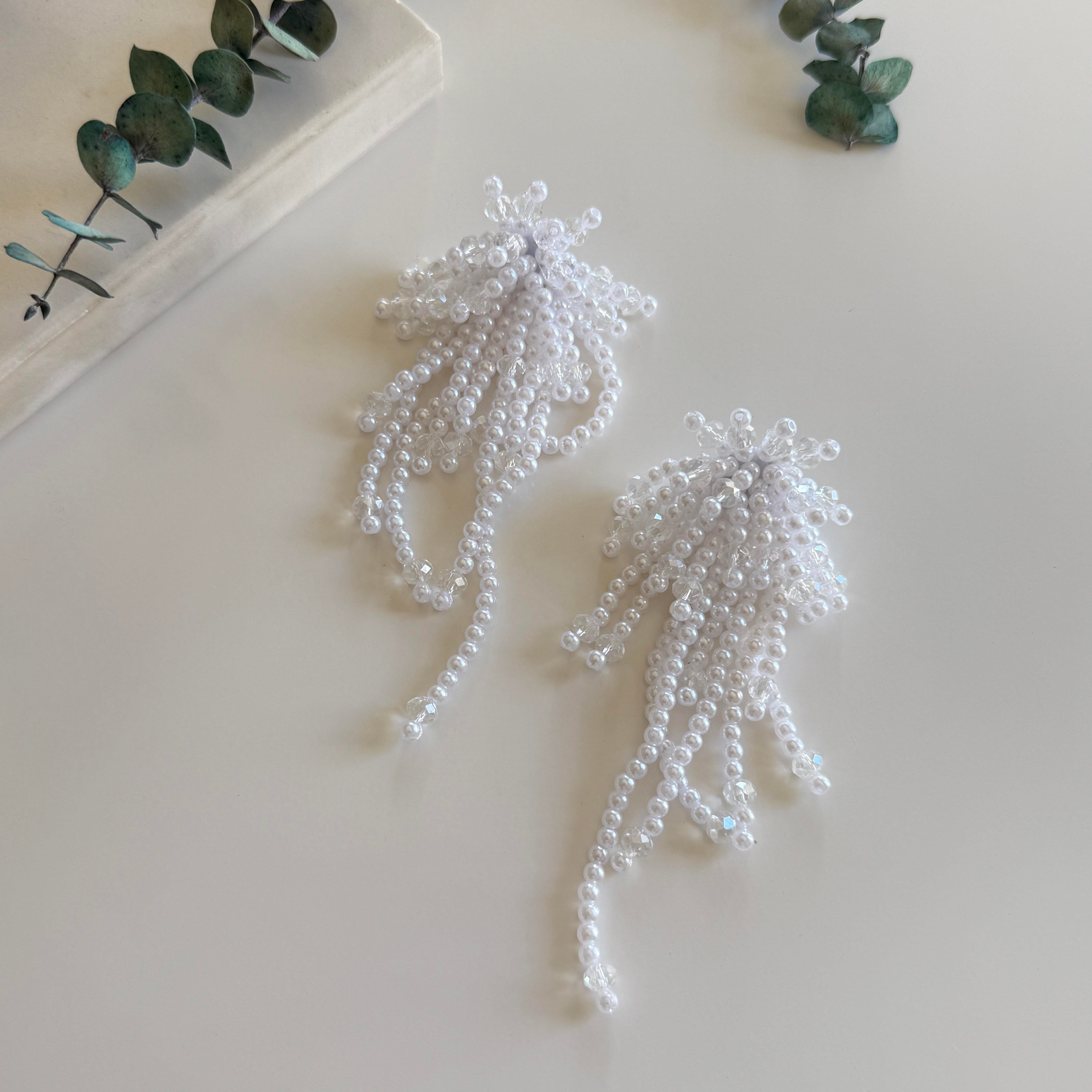 Marka İncili Sallantılı Küpe