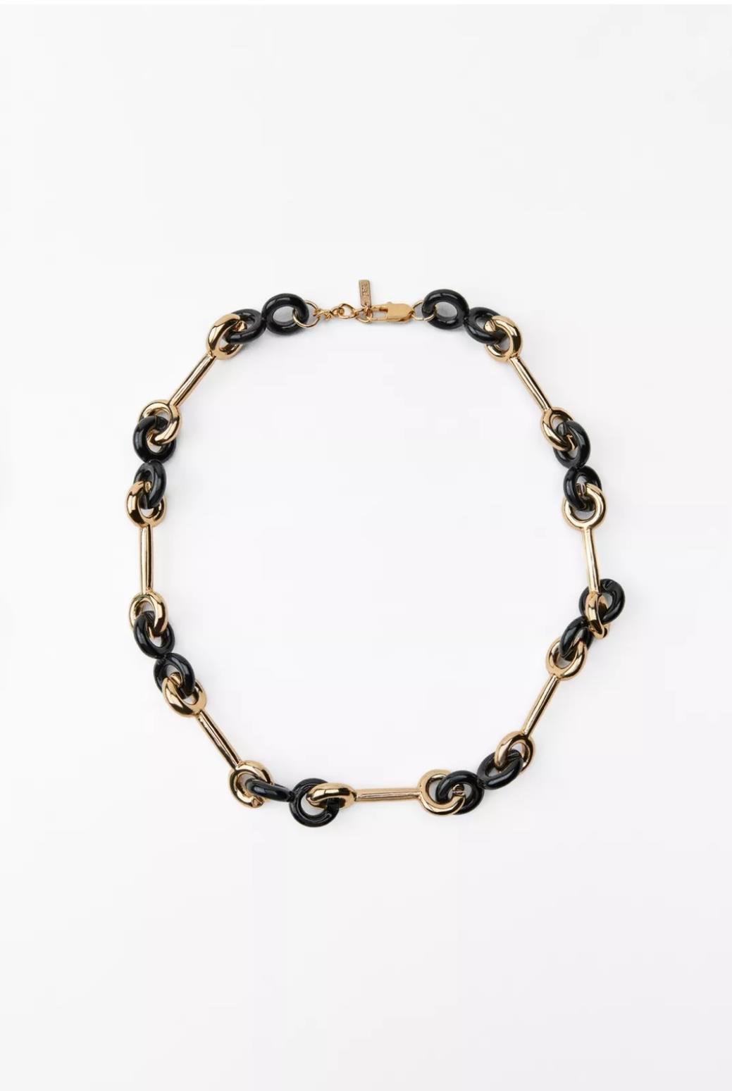 Marka Siyah Mineli Zincir Kolye