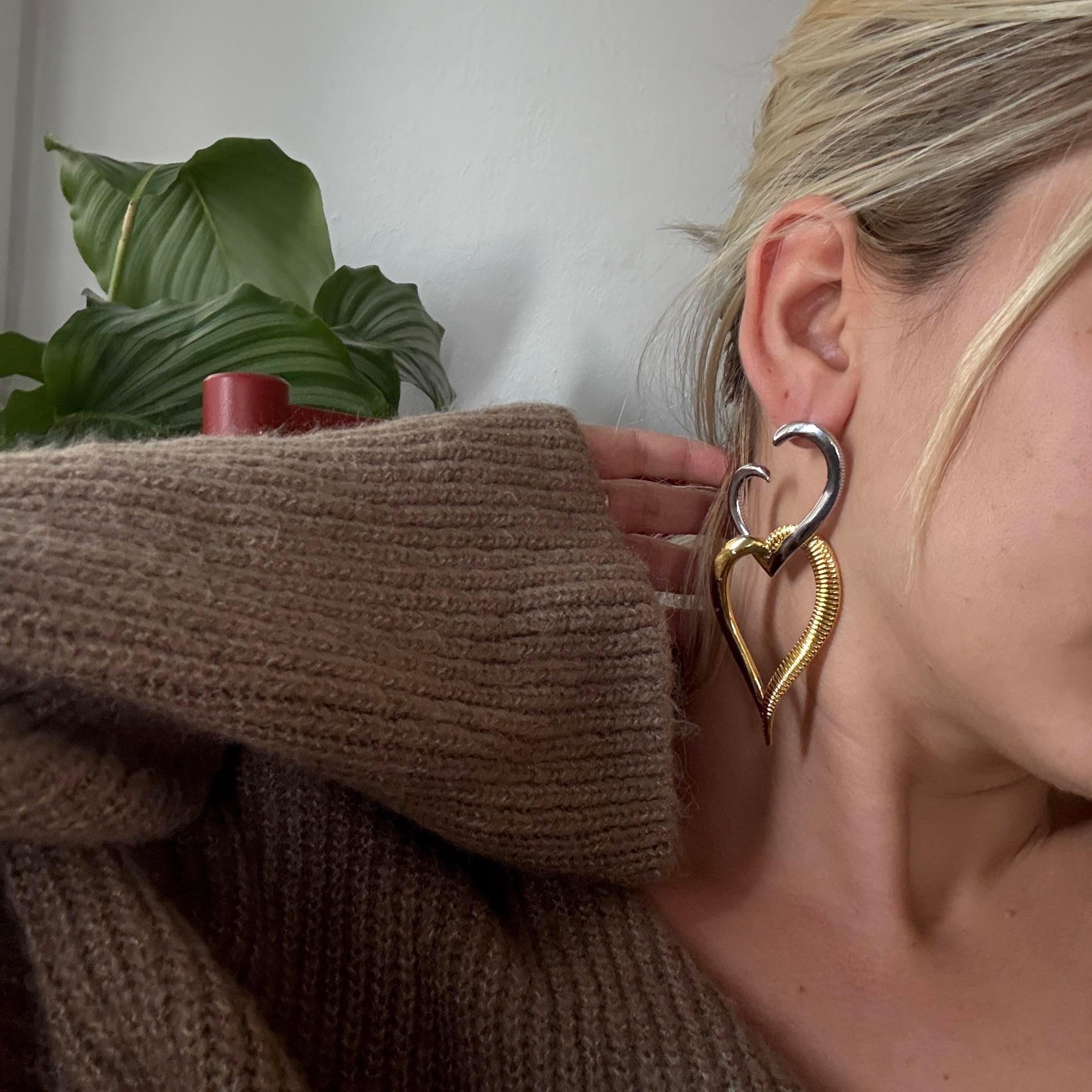 Mix Sallantılı Kalp Küpe