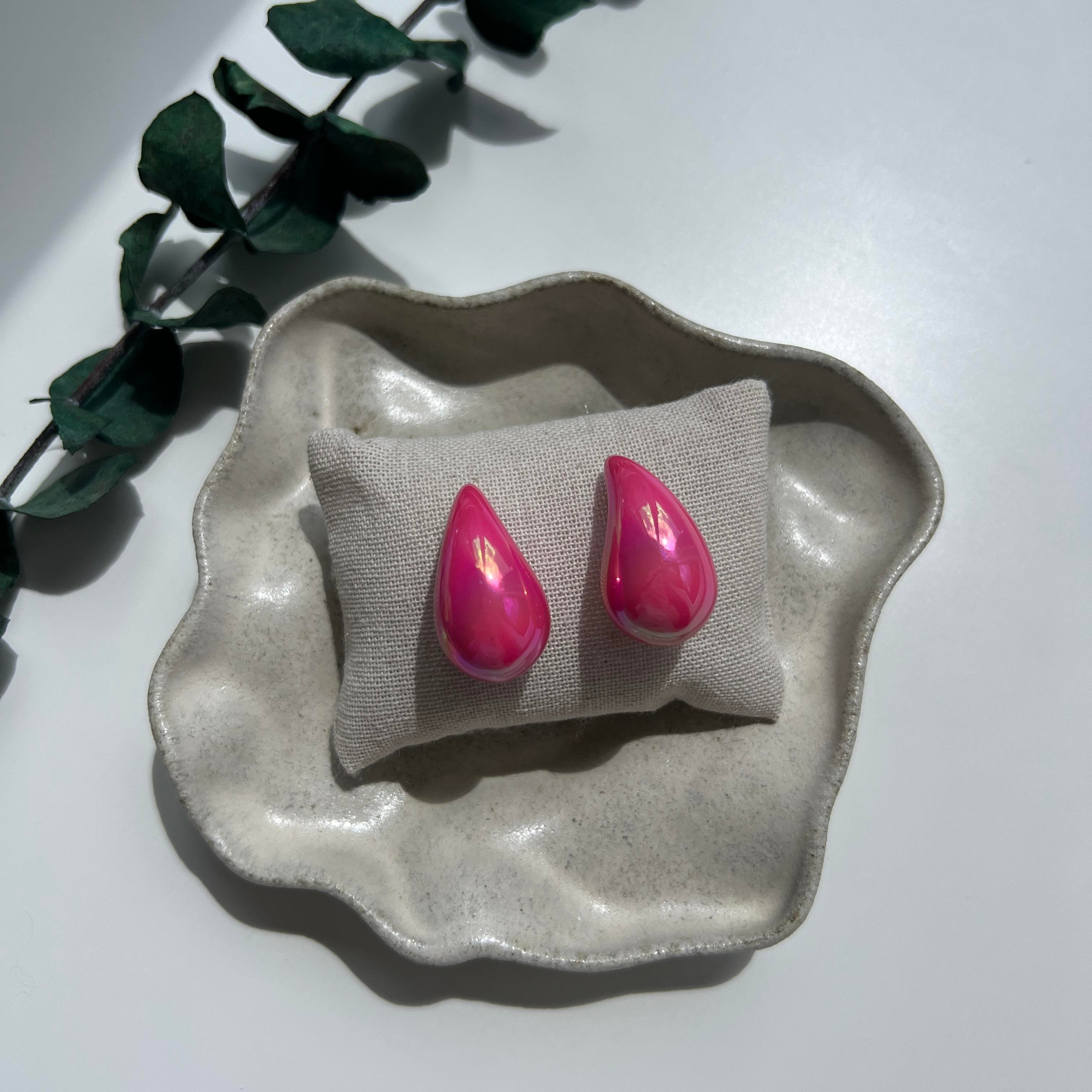 Pembe Hologram Damla Küpe