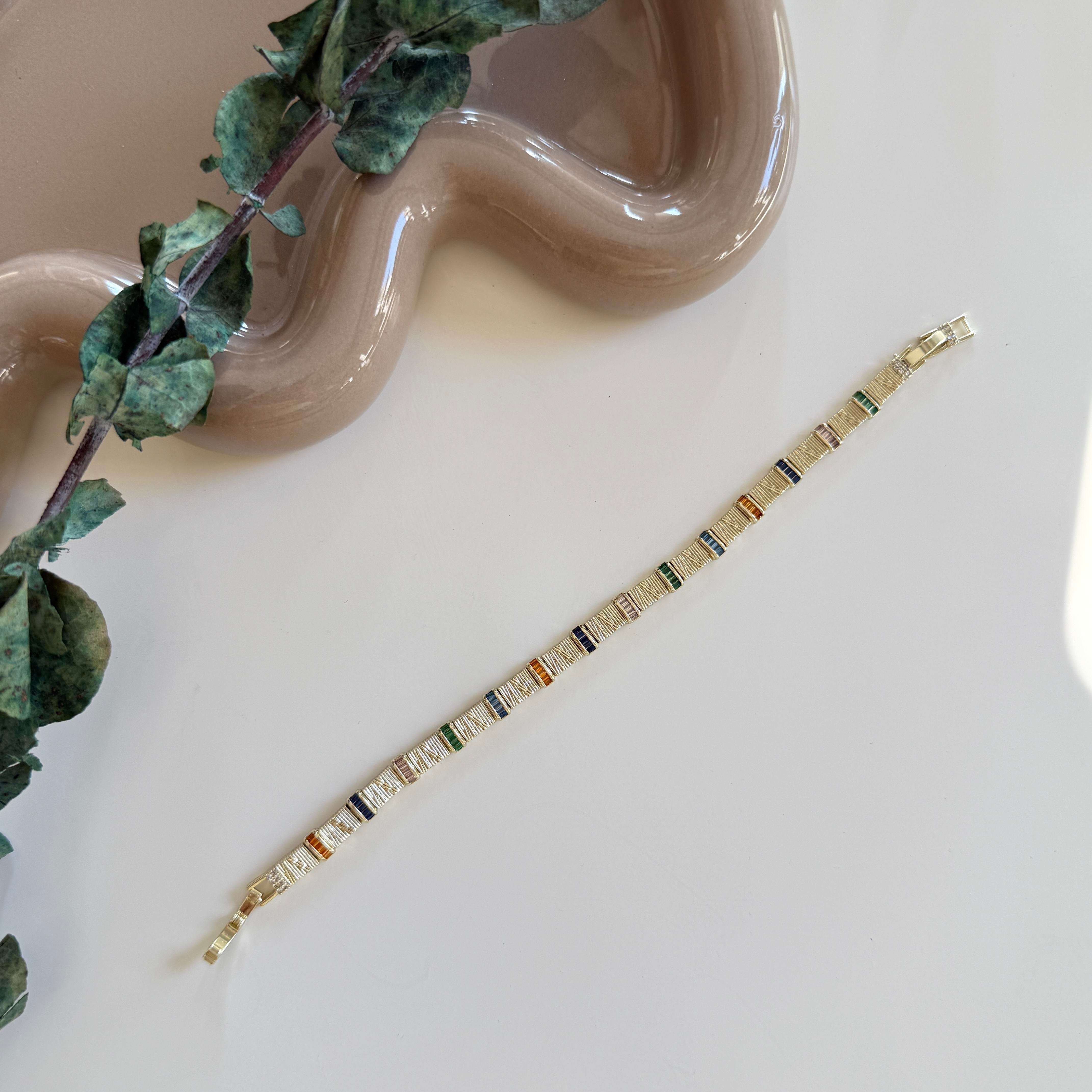 Renkli Taşlı Dokulu Bileklik