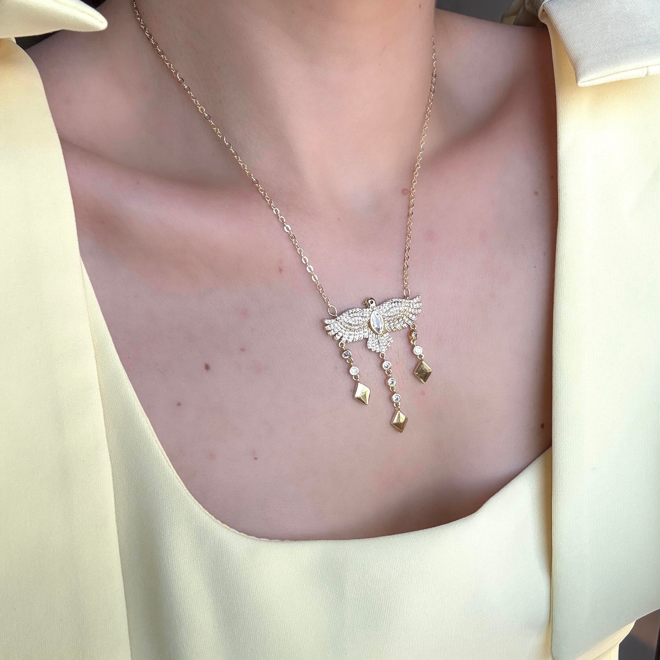 Sallantı Taşlı Anka Kuşu Kolye